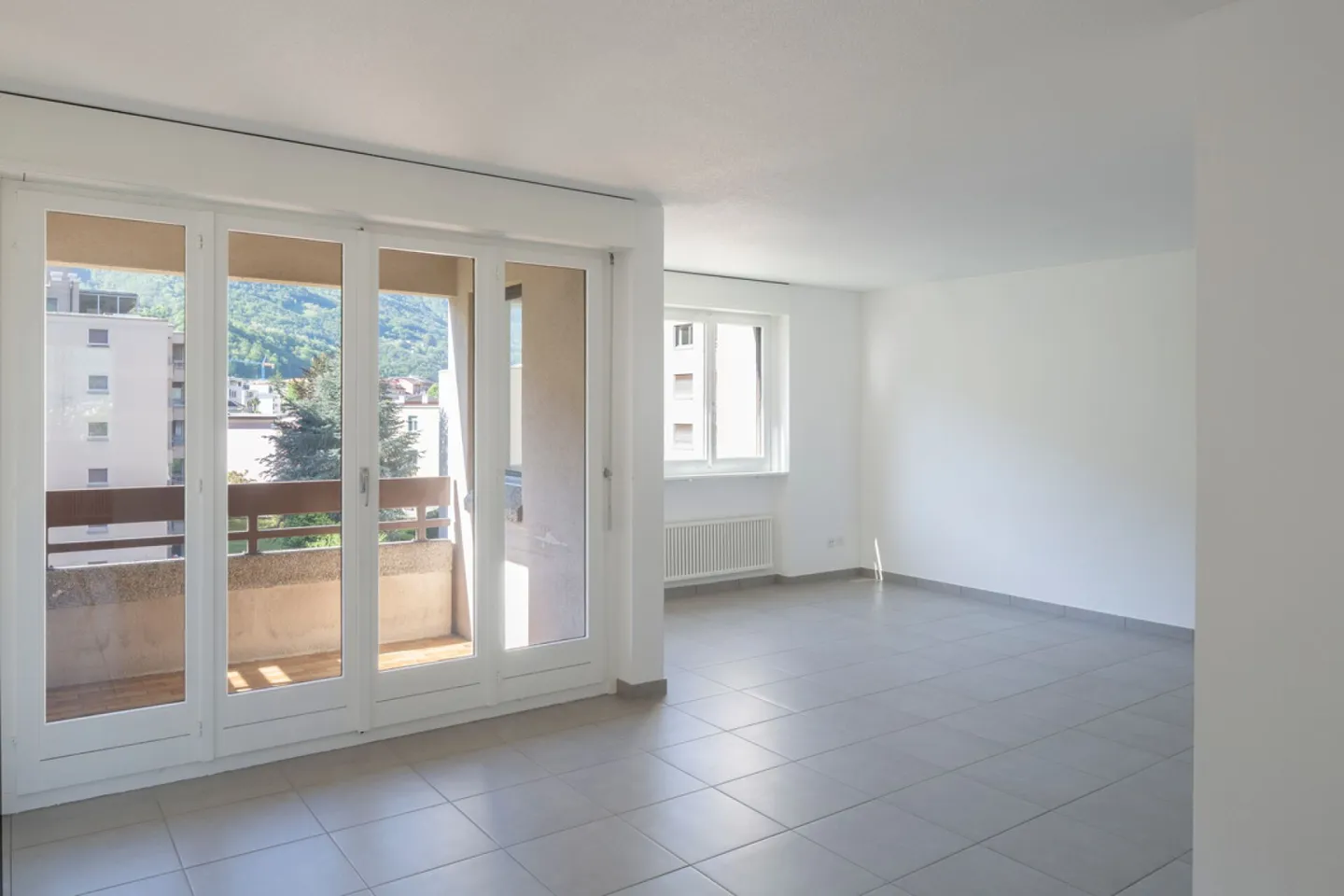 Appartamento ristrutturato a Giubiasco - Foto 1 di 13