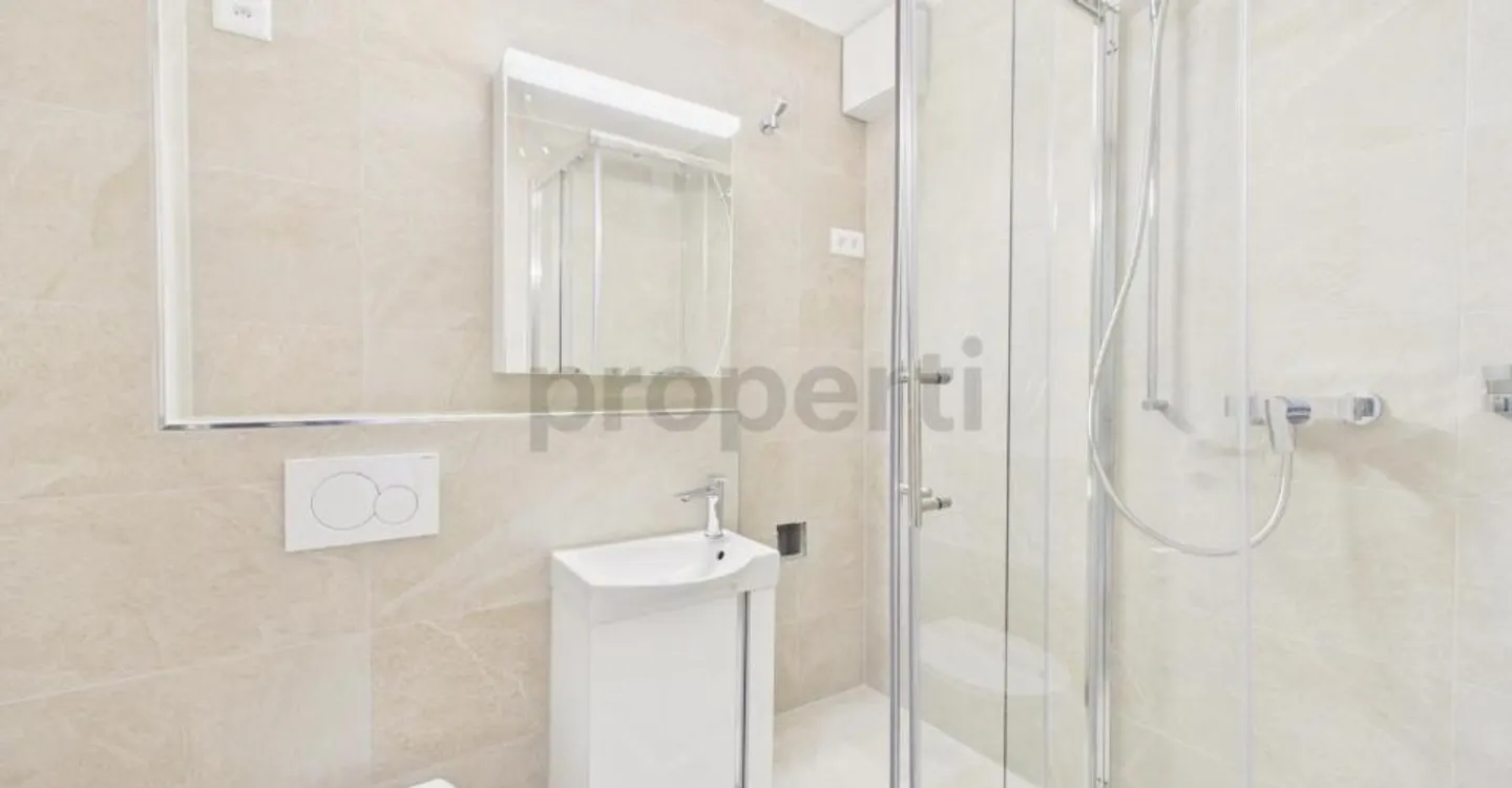 Erstbezug nach Renovation  Moderne 1.5-Zimmer-Wohnung mit Pilatusblick - Foto 6 di 8