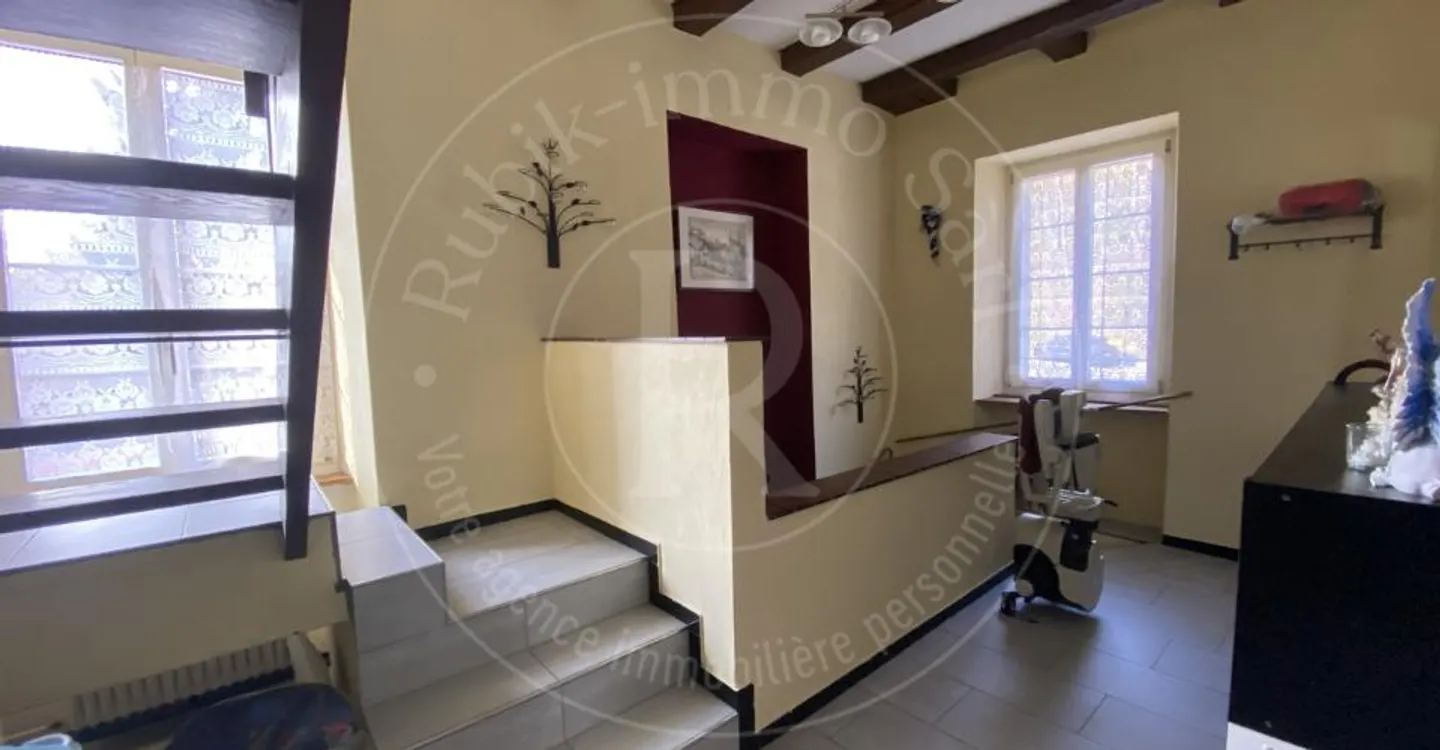Ein charaktervolles Zuhause im Herzen der Altstadt von Freiburg - Foto 9 von 10