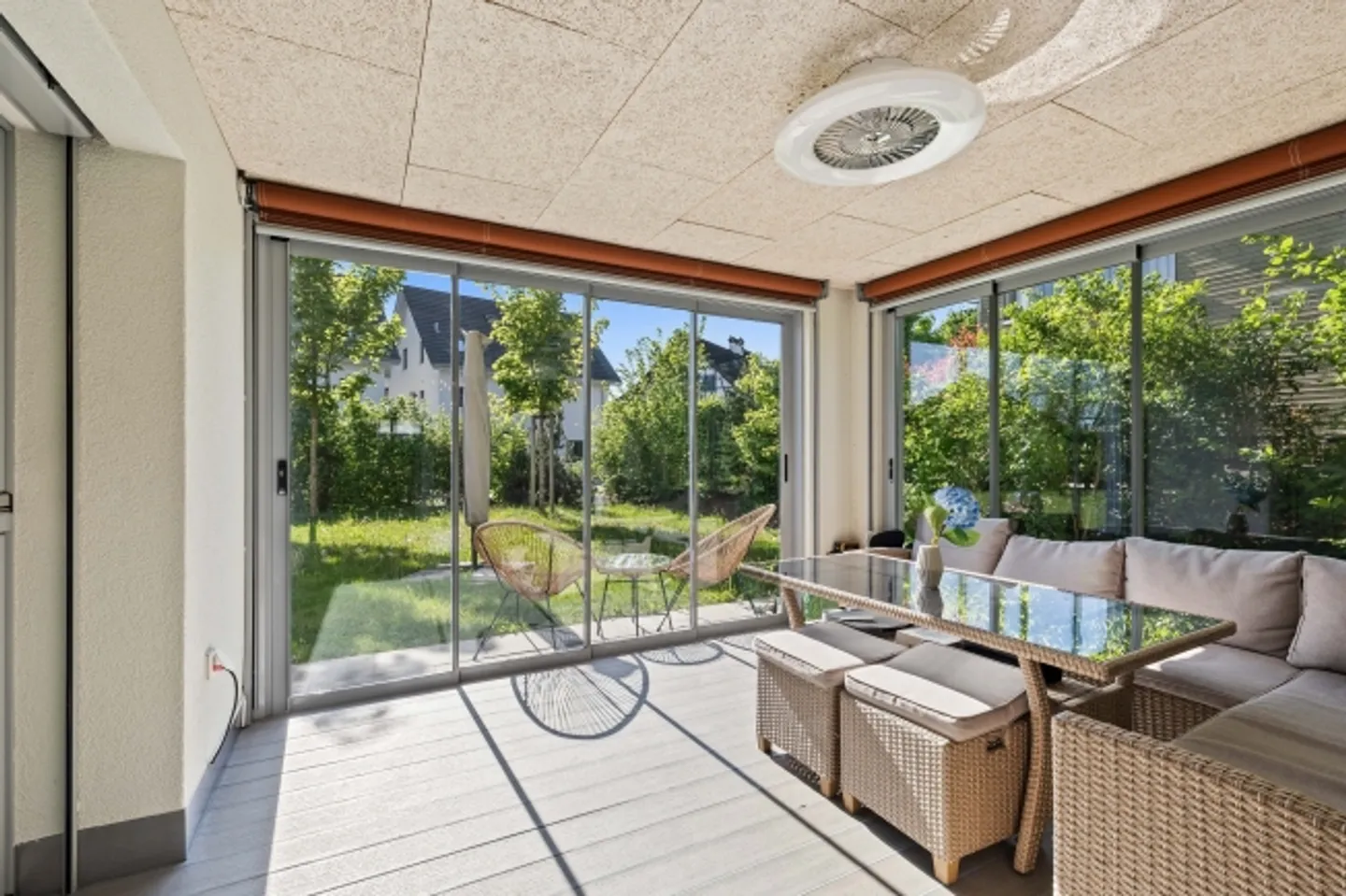 APPARTAMENTO GIARDINO MODERNO DI 76 M² DEL 2020 - Foto 3 di 8
