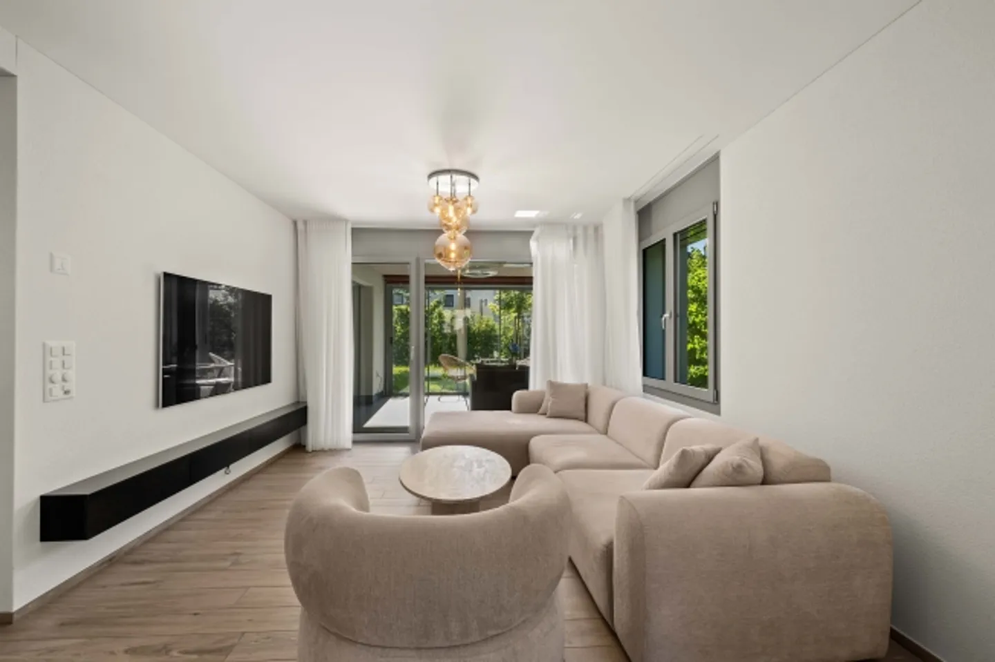 APPARTAMENTO GIARDINO MODERNO DI 76 M² DEL 2020 - Foto 5 di 8