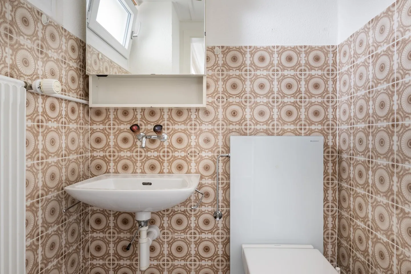 Propriété d'investissement charmante avec un flair historique - petite maison multifamiliale à Reutigen - Photo 32 sur 34