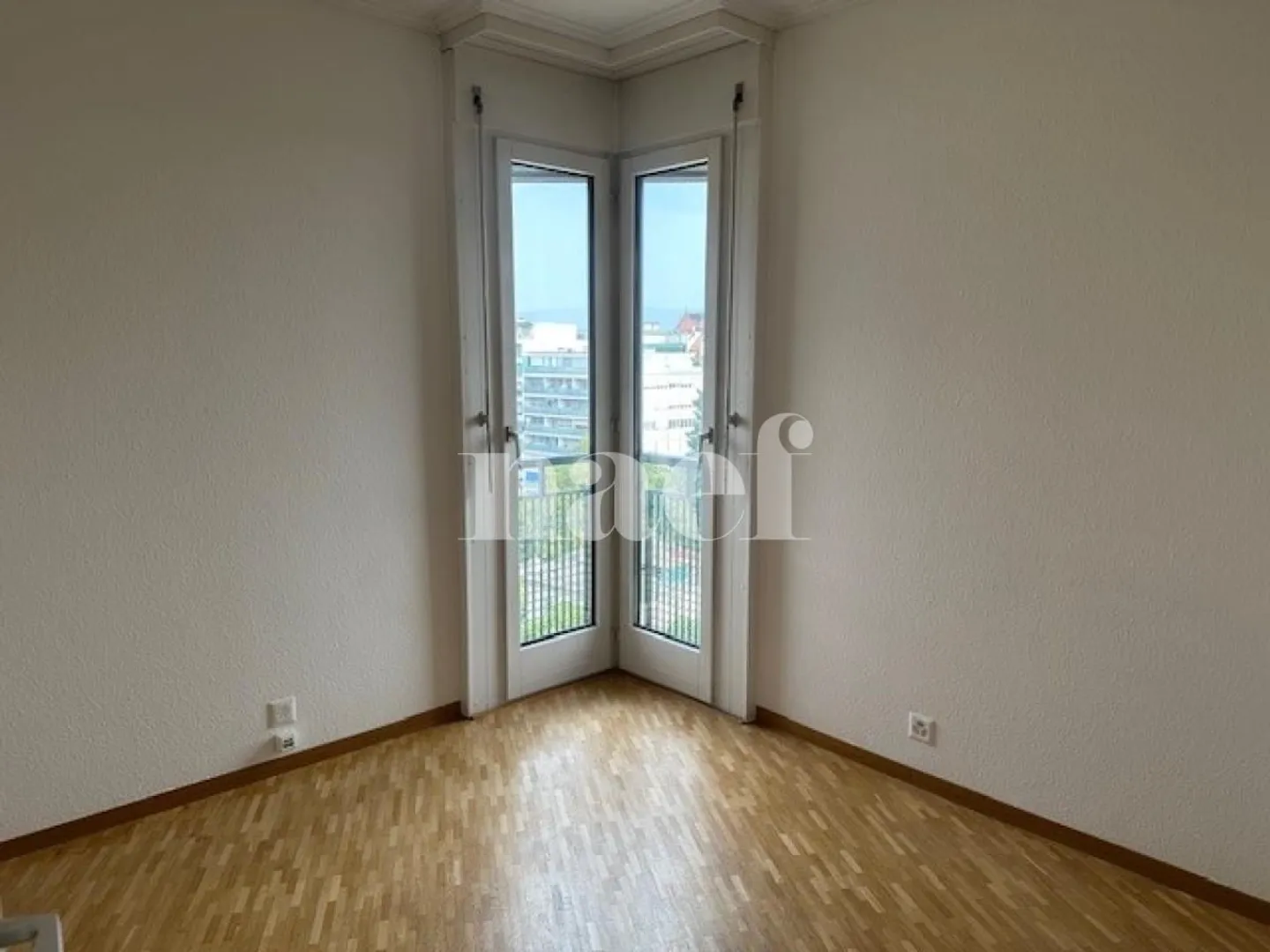 Appartement rénové avec balcon - Photo 11 sur 13