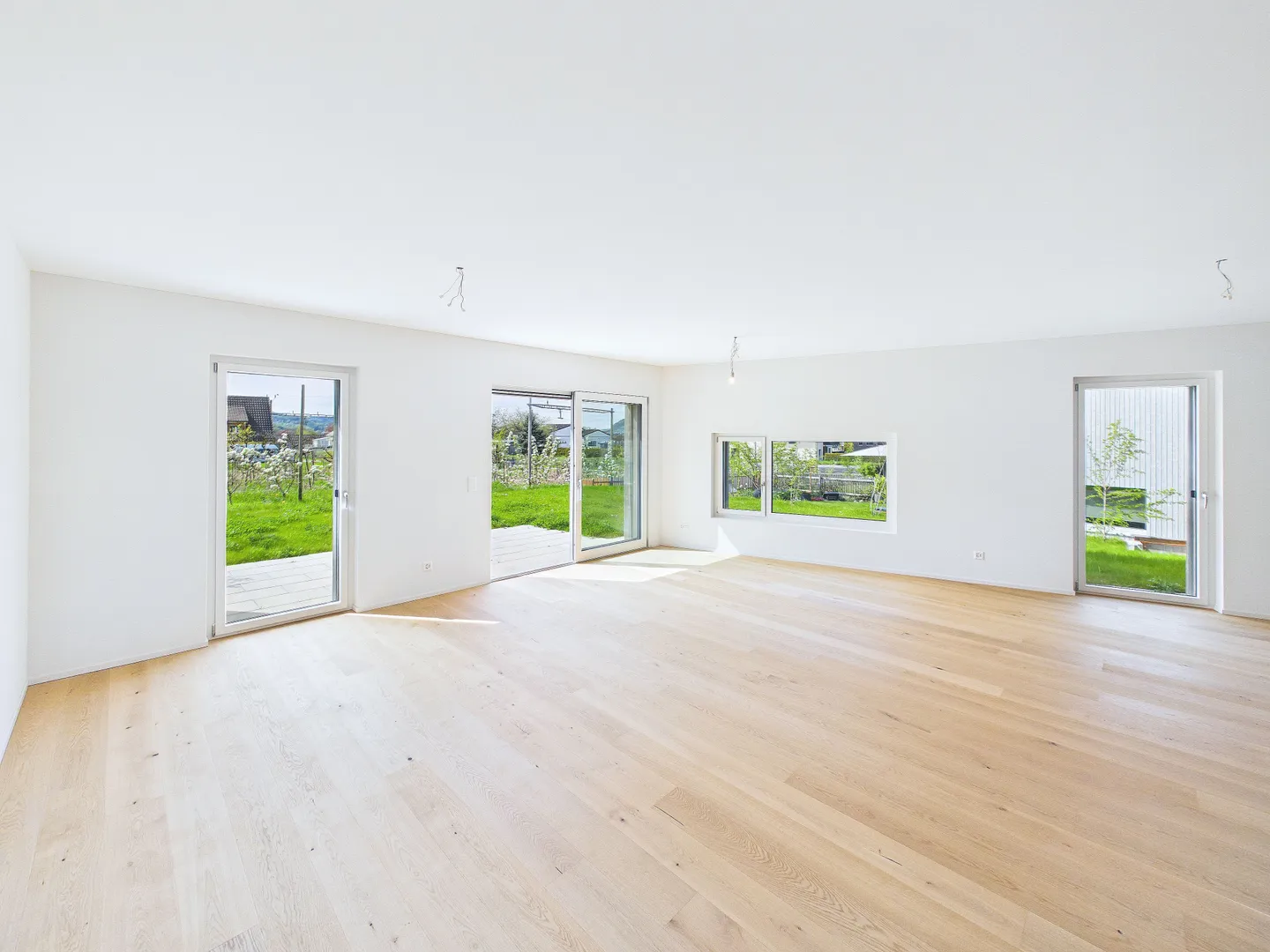 Duplex moderno con giardino soleggiato - Foto 5 di 13