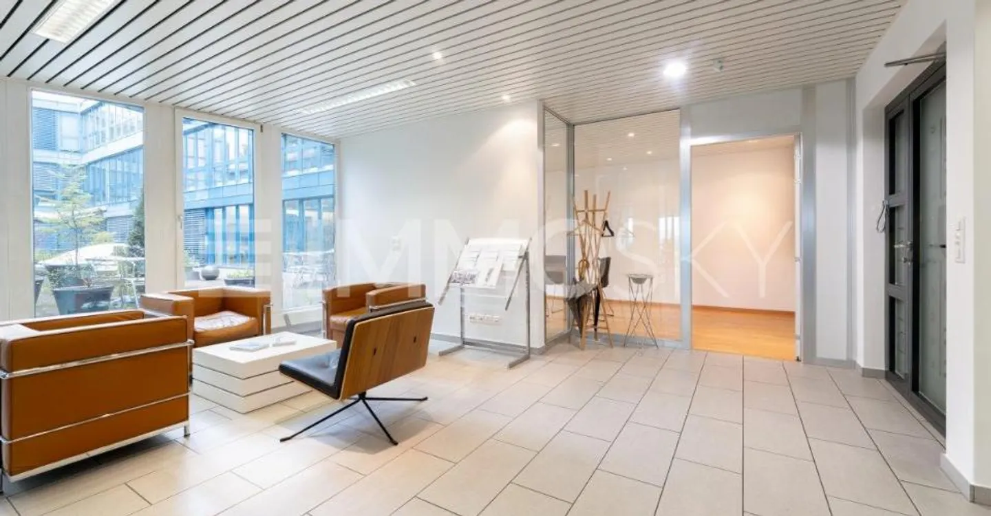 Espace Commercial Flexible à Zug - Photo 3 sur 5