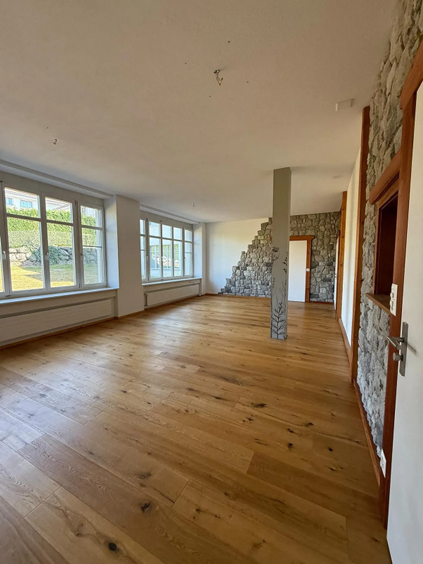 Attractive commercial premises in the Harfenberg² commercial building... - Photo 2 of 6