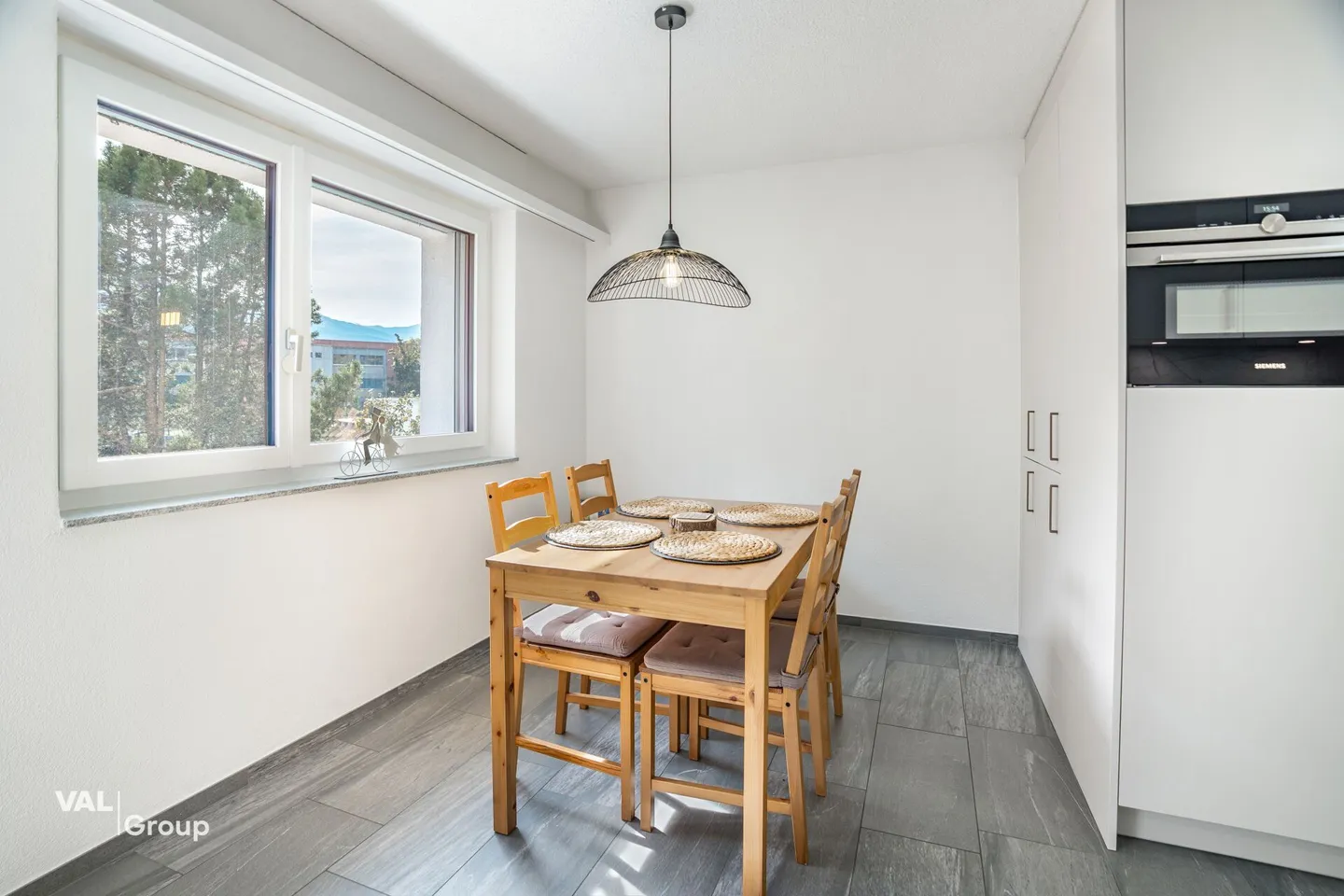 Appartement charmant avec balcon au cœur de Glis - Photo 3 sur 12
