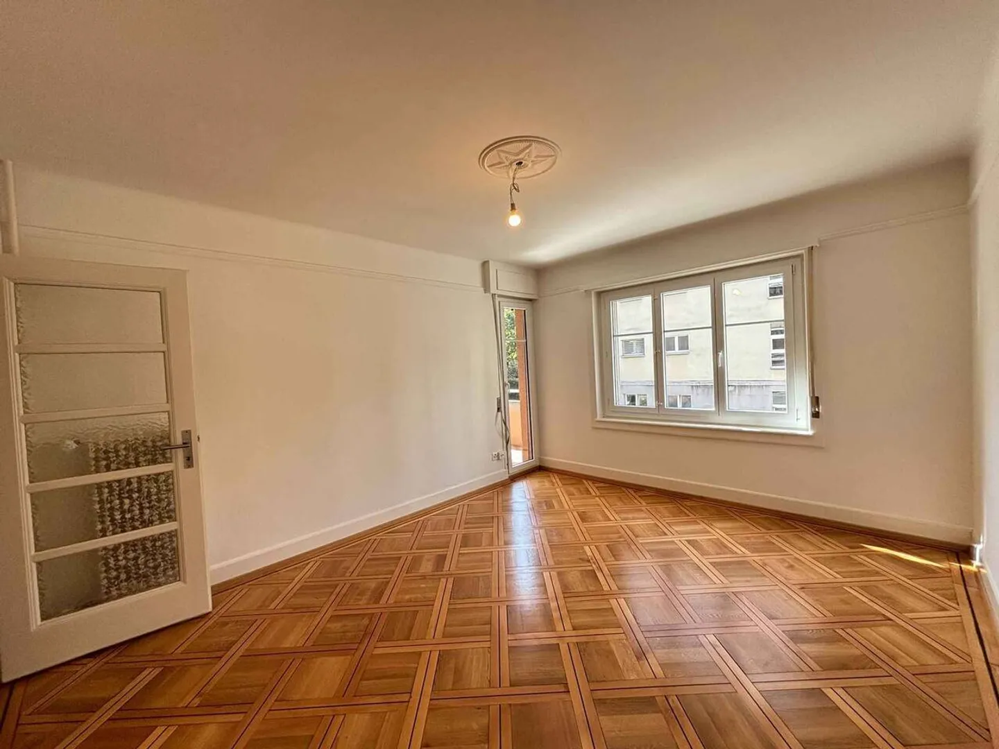 Charmant studio dans le quartier de Montchoisi à Lausanne - Foto 2 von 8