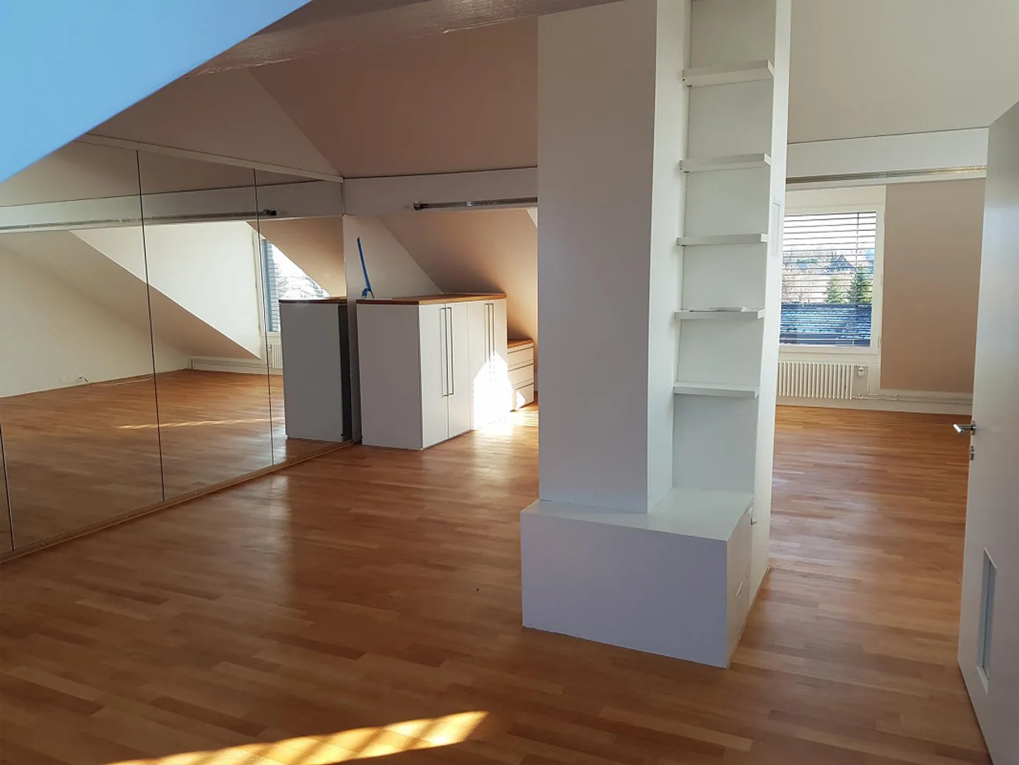 Reiheneckhaus mit Garten und viel Platz - Foto 6 von 6