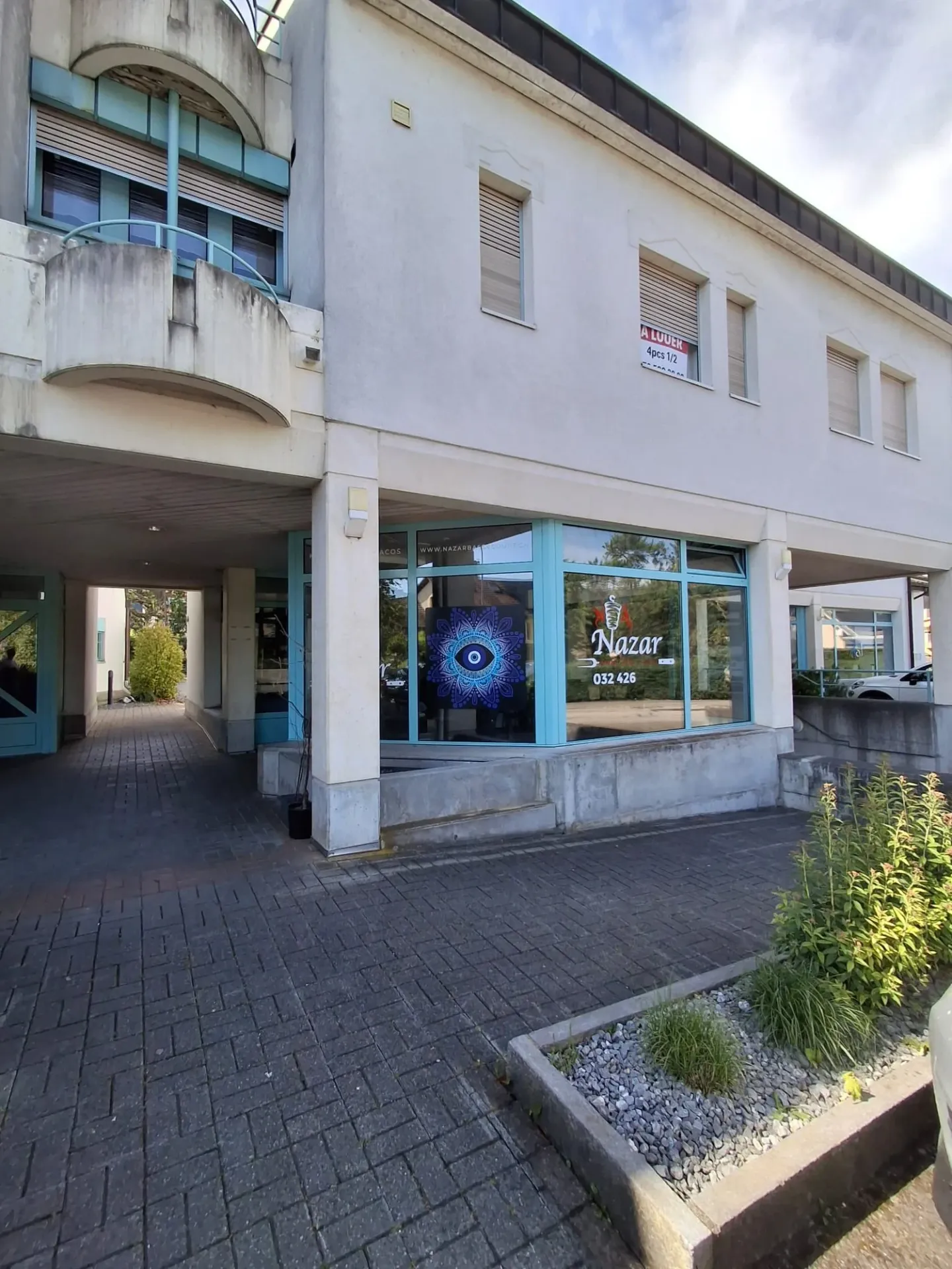Espace Commercial à Haute-Sorne - Photo 1 sur 4