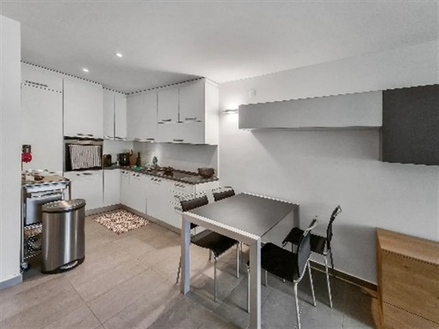 «Paradiso - moderne und möblierte 2.5-Zimmerwohnung» - Foto 10 von 11