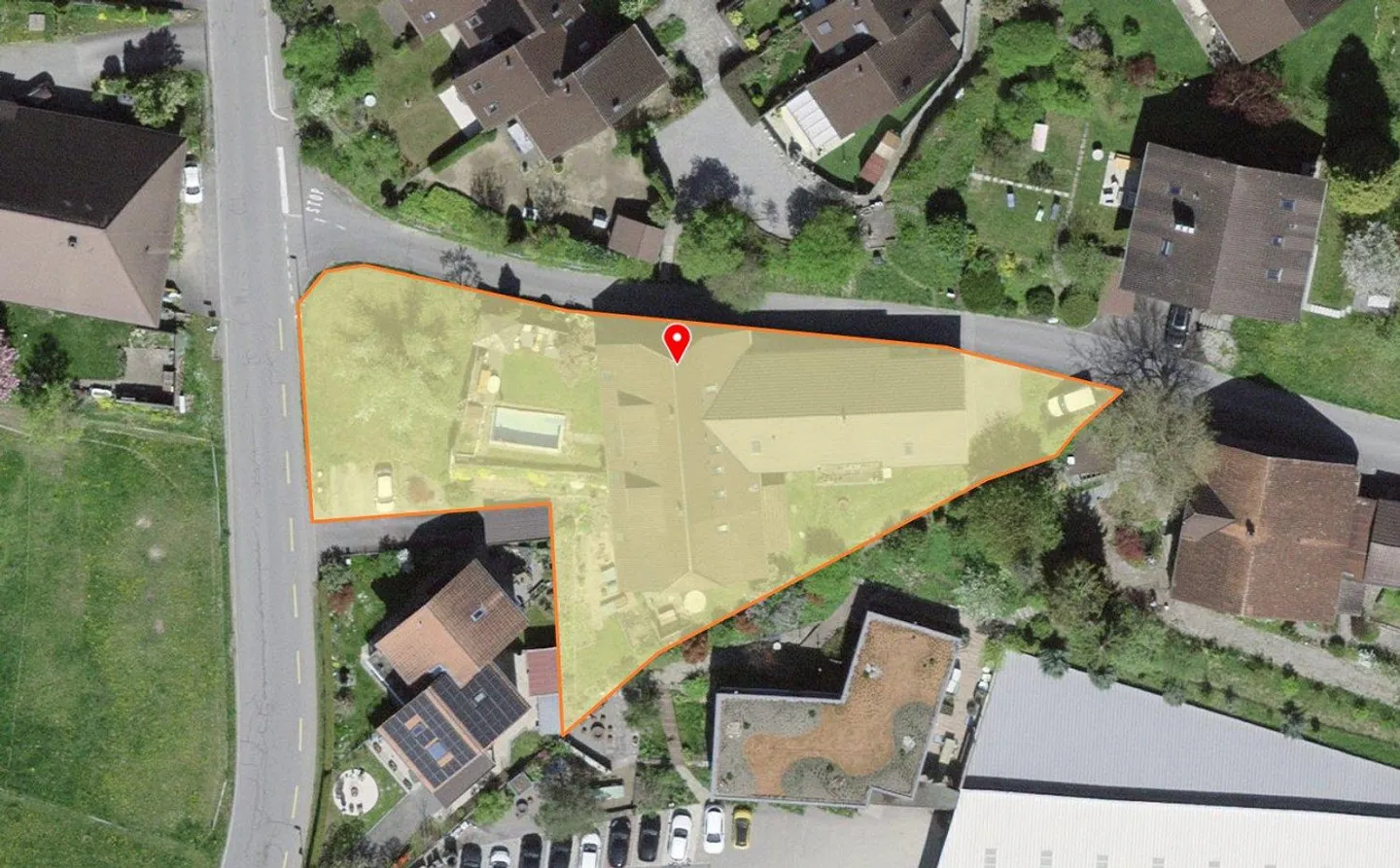 4-room apartment with pool and view in Mühleberg - Photo 4 of 13