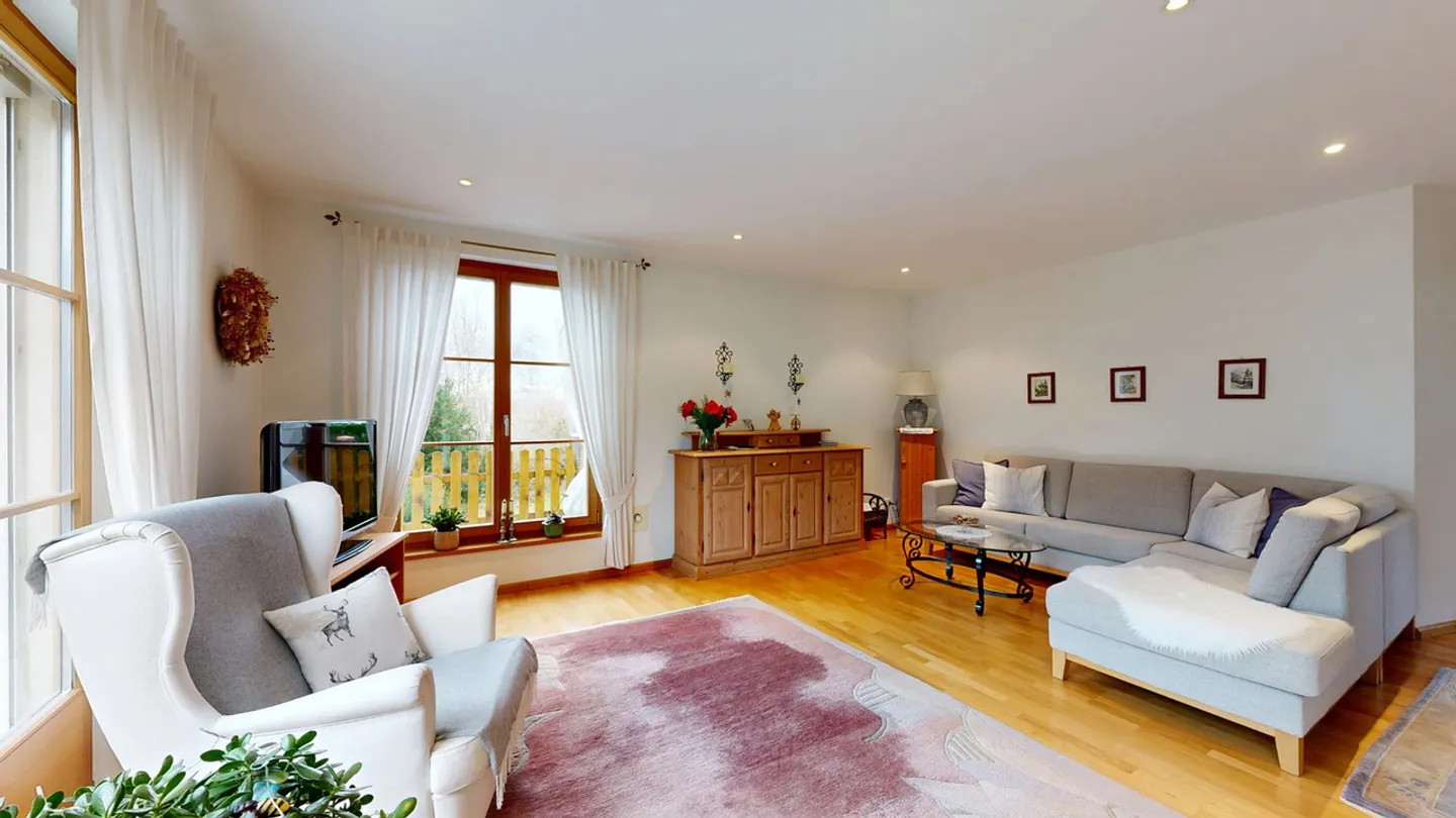 Belle maison individuelle de 4,5 pièces avec carport et grand jardin - Photo 5 sur 25