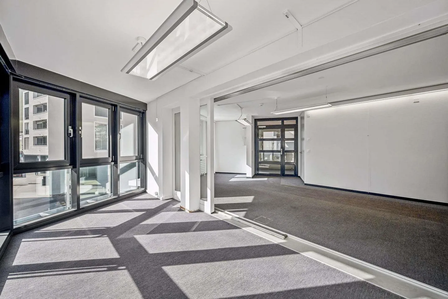 Moderne Büroräumlichkeiten in Neuhausen - Foto 3 von 17