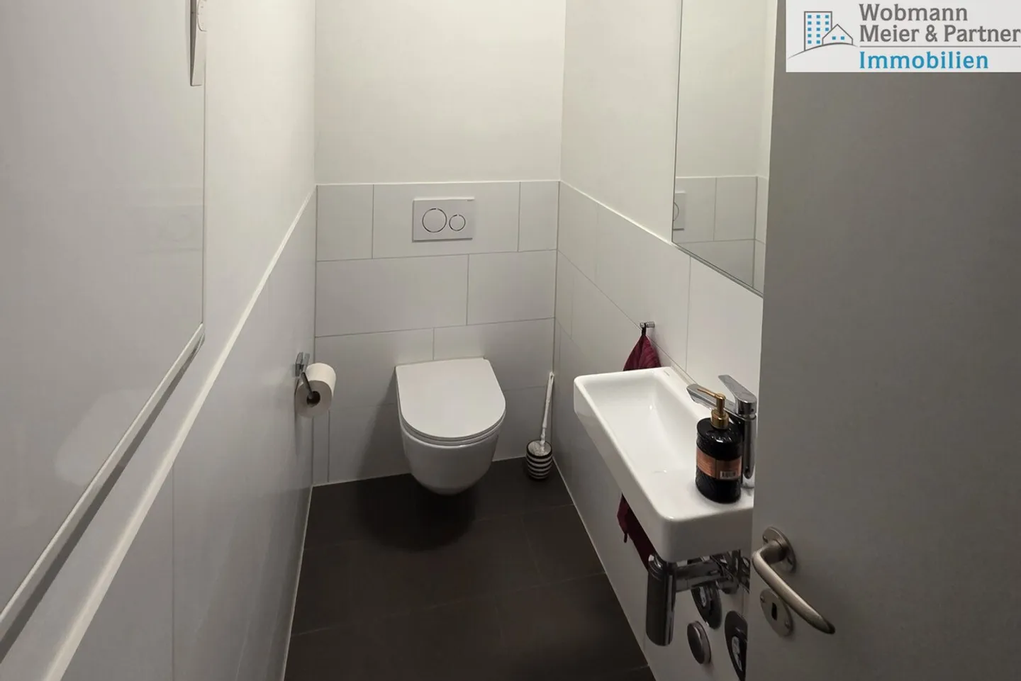 Appartement de townhouse moderne dans le quartier historique de Sulzer - Photo 7 sur 8