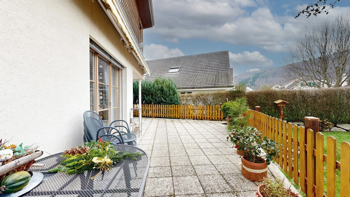 Belle maison individuelle de 4,5 pièces avec carport et grand jardin - Photo 10 sur 25