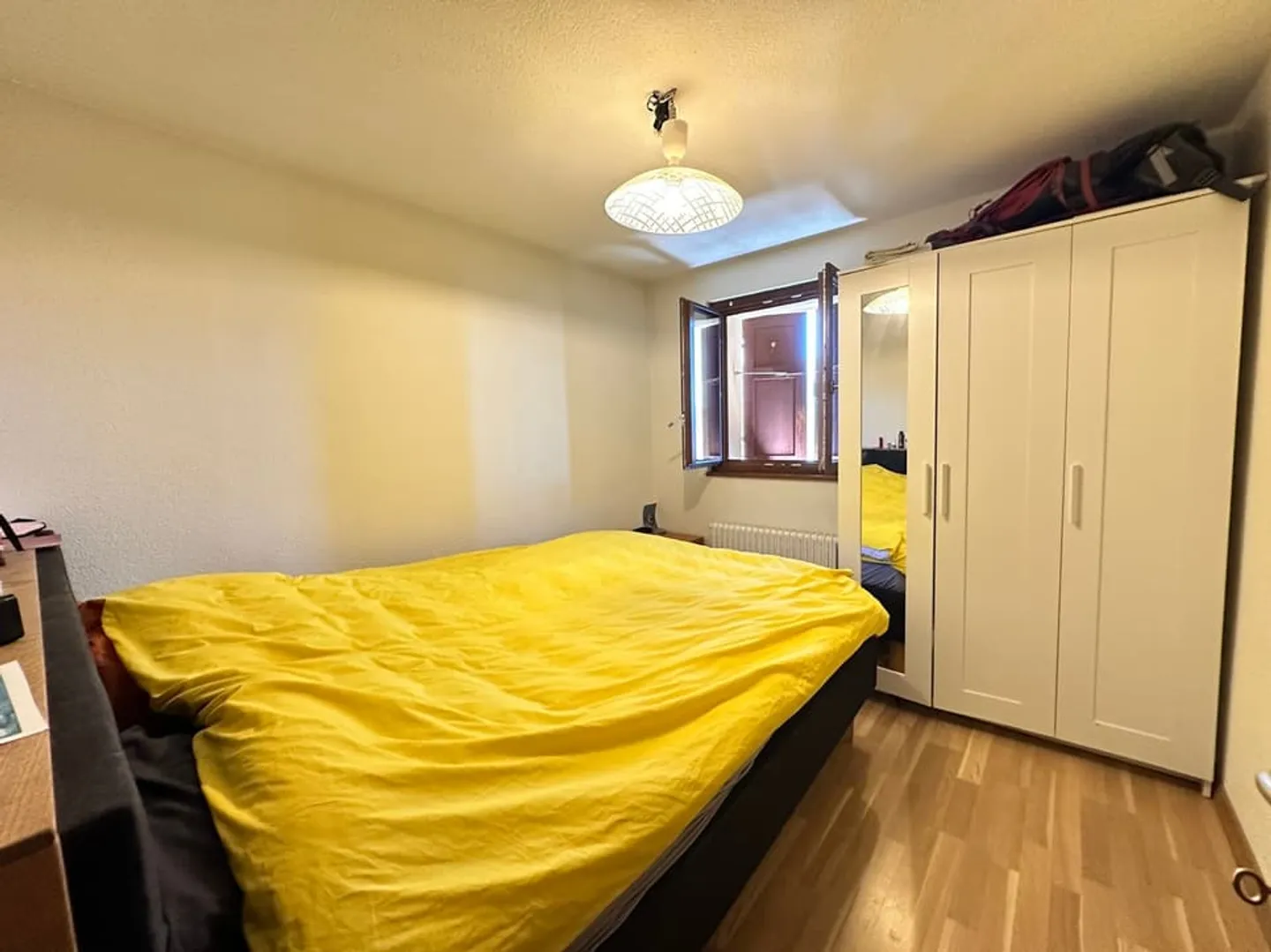 Charmant appartement en duplex de 4.5 pièces au rez-de-chaussée - Photo 4 sur 11