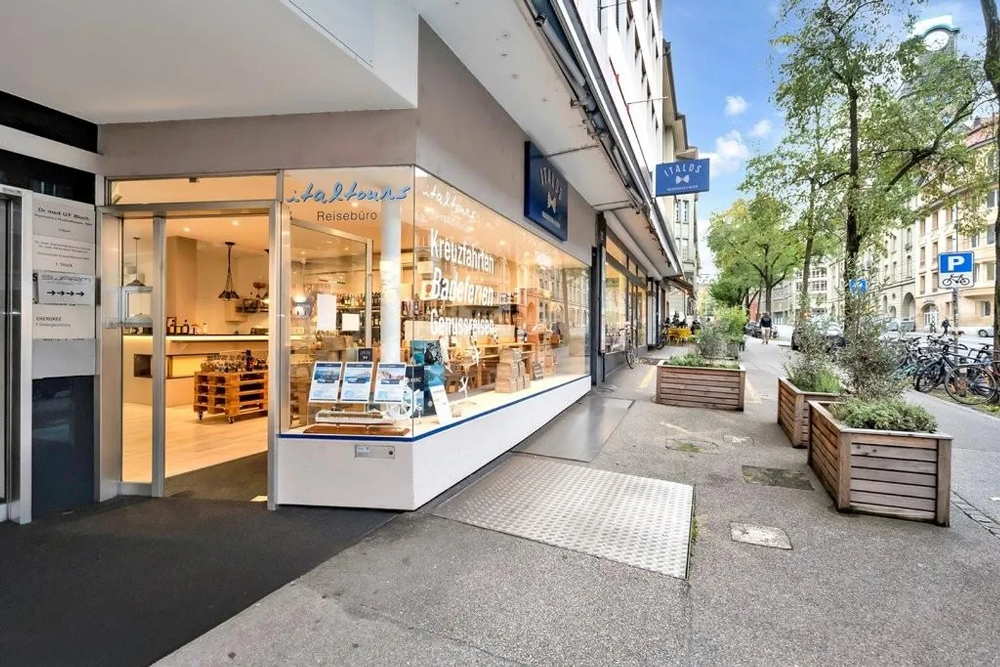 Attraktive Laden-, Praxis- oder Büroflächen an bester Lage in Bern - Foto 1 di 10