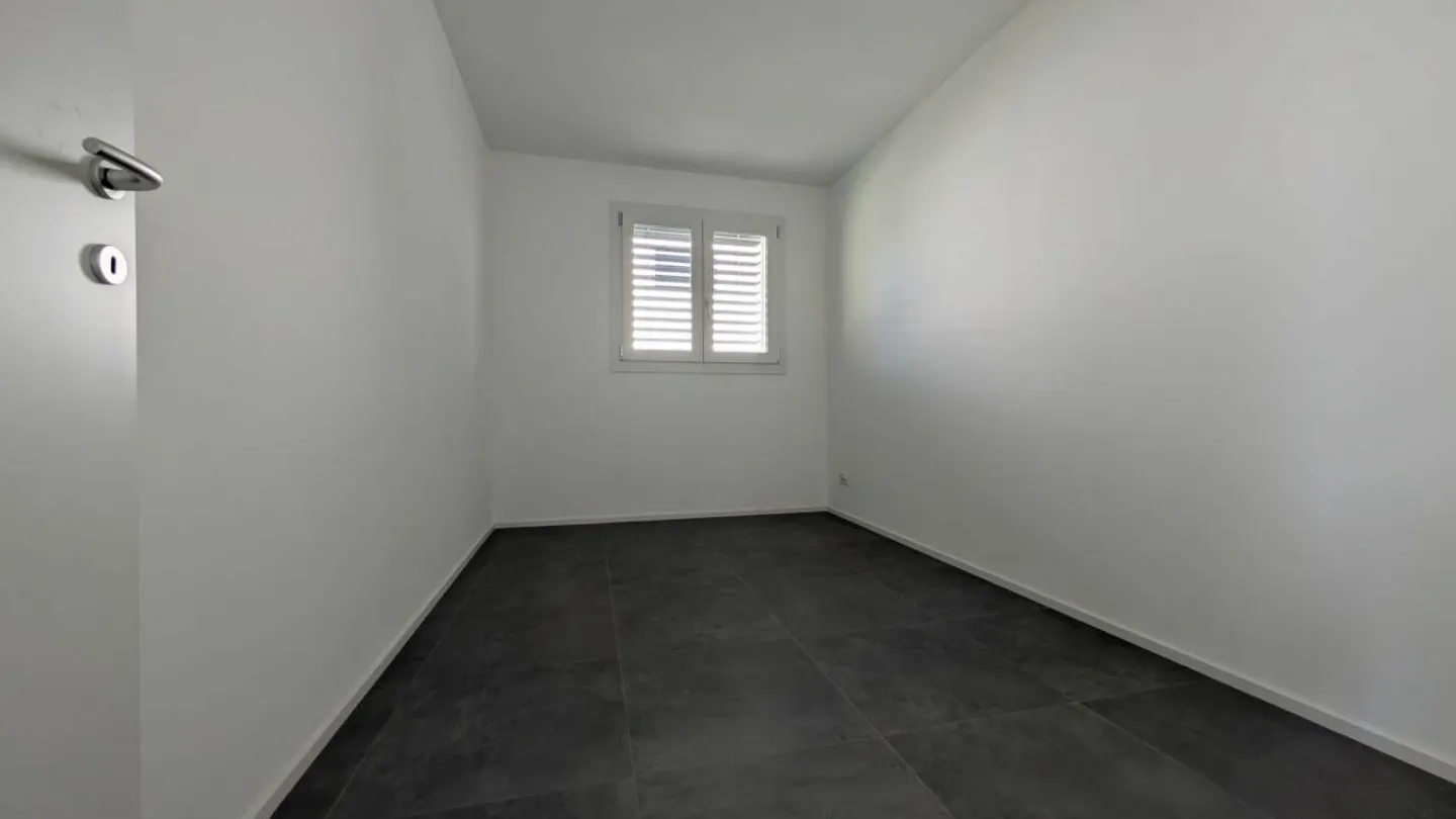 Appartamento moderno con giardino privato - Foto 7 di 14