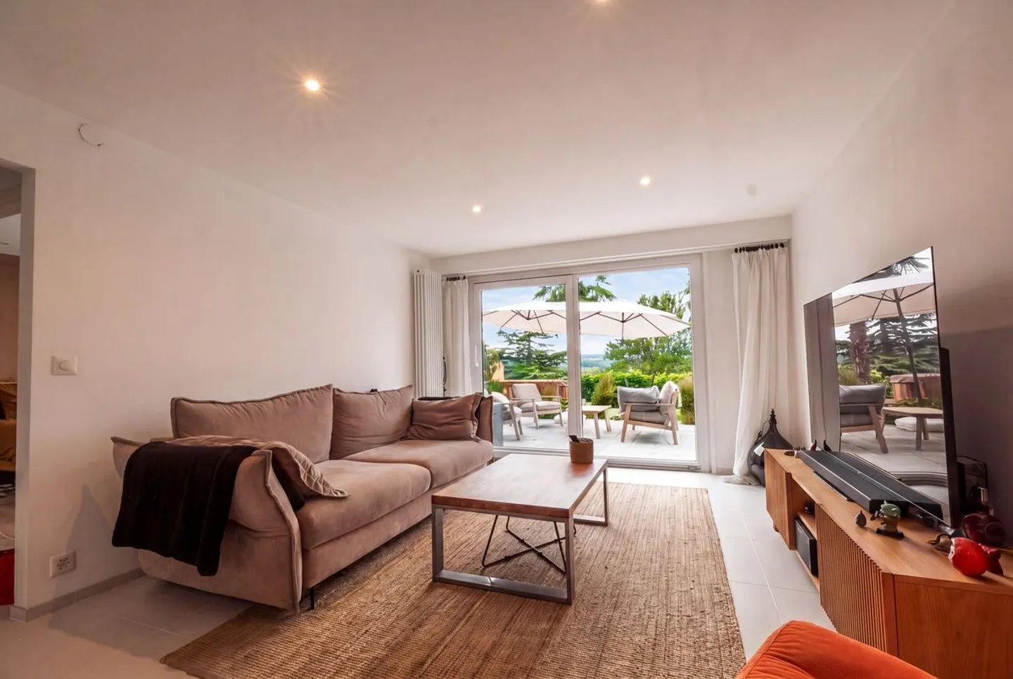 Appartement Terrasse Charmant - Photo 5 sur 13