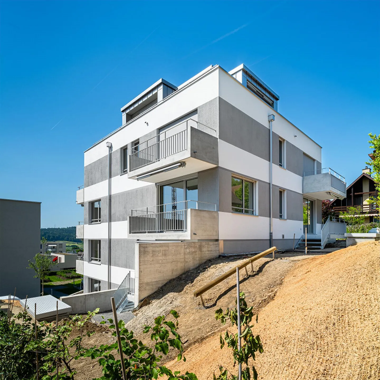 Deux étages pleins de lumière - Votre nouvelle maison dans un immeuble neuf - Photo 1 sur 10