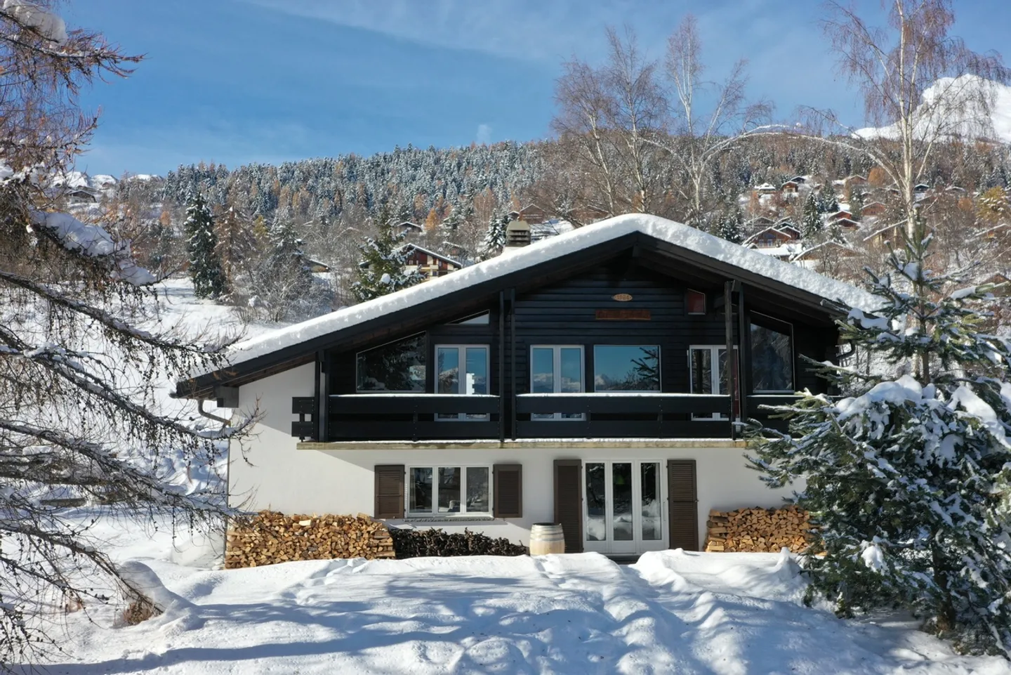 Chalet 6.5 rooms - Photo 1 of 7