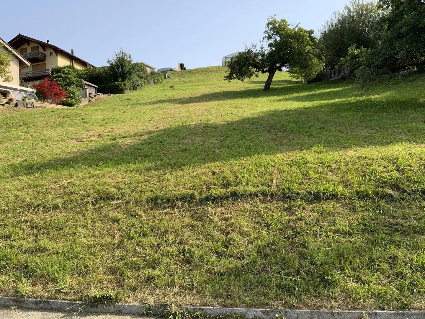 Terrain à bâtir entièrement viabilisé - Photo 4 sur 8