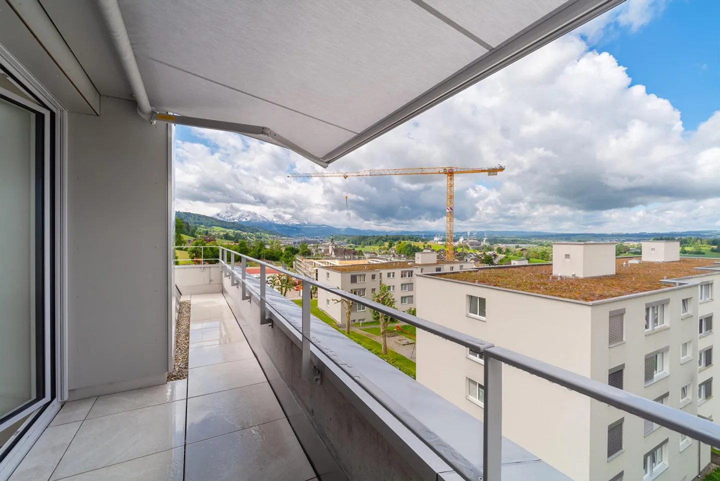 Deux étages pleins de lumière - Votre nouvelle maison dans un immeuble neuf - Photo 6 sur 10