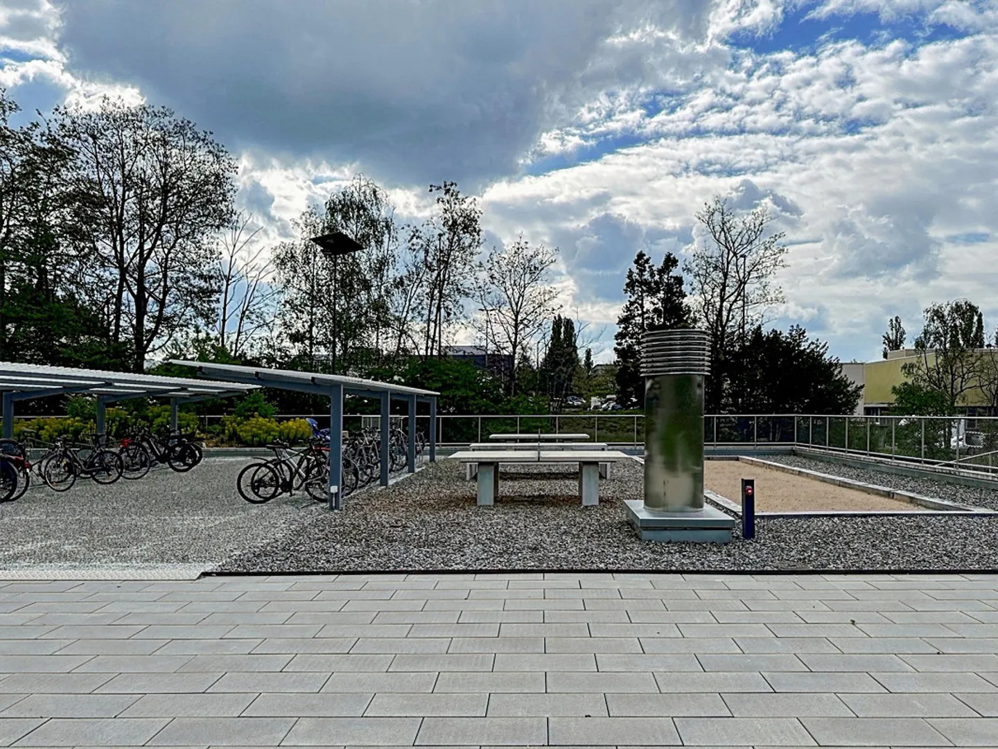 Accès tout inclus aux espaces de bureau professionnels pour 2 à Regus Meyrin - Photo 14 sur 16