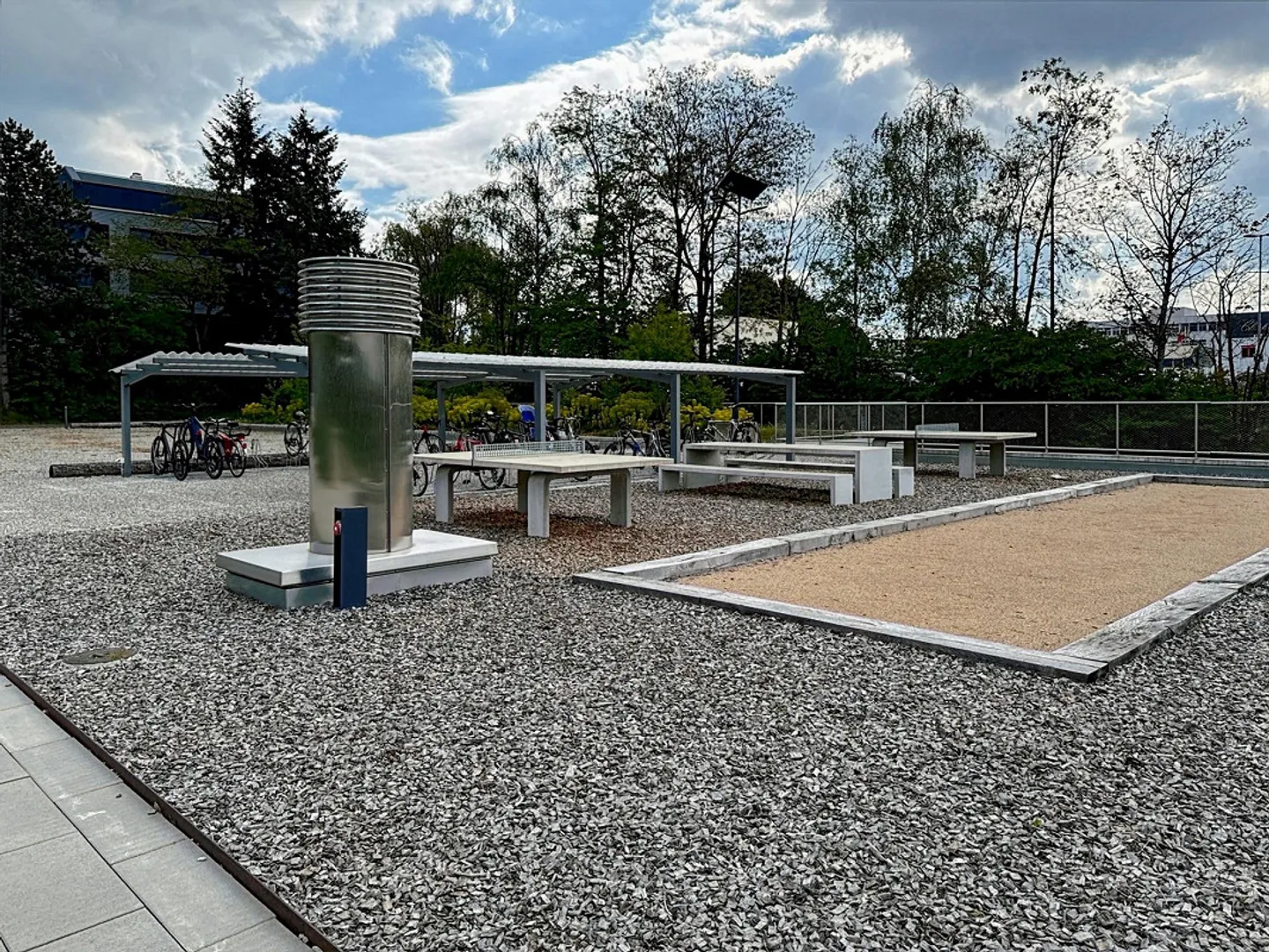 Accès tout inclus aux espaces de bureau professionnels pour 2 à Regus Meyrin - Photo 16 sur 16