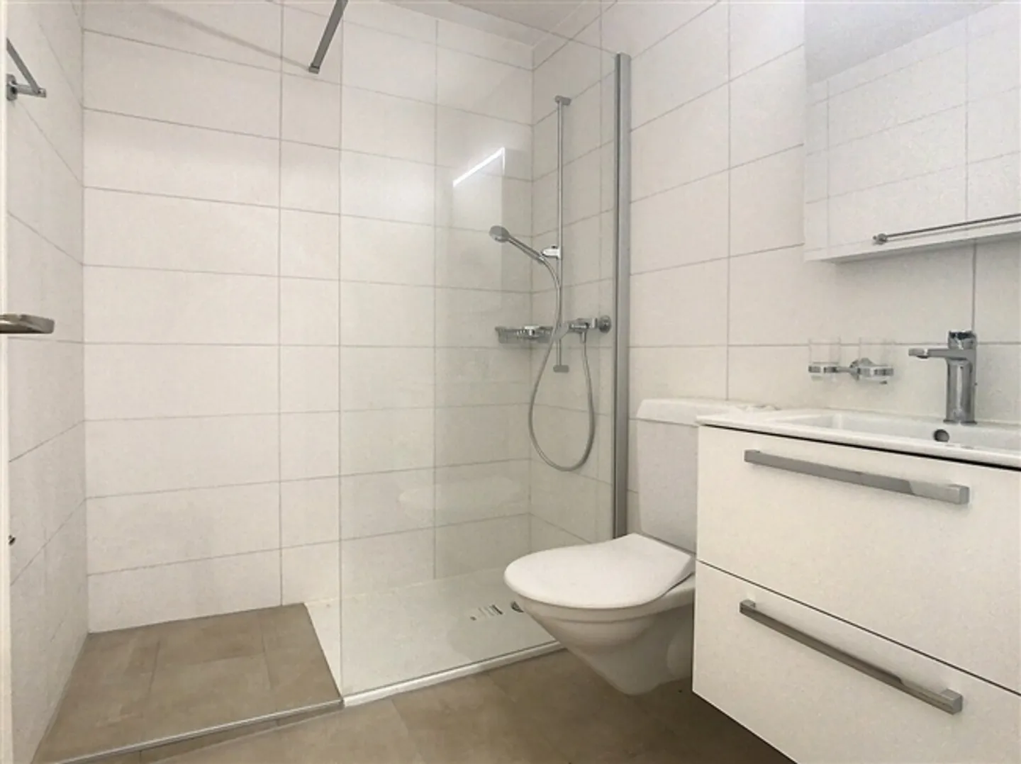 Beautiful Accommodation - Photo 8 of 12