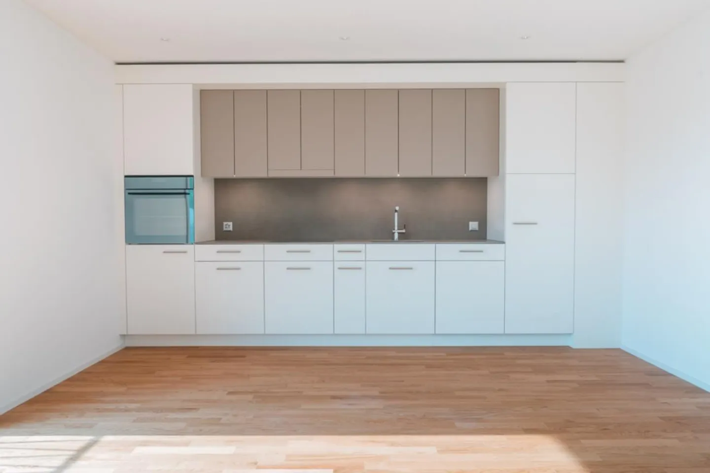 Emplacement résidentiel parfait au cœur d'Ebikon - Photo 1 sur 4