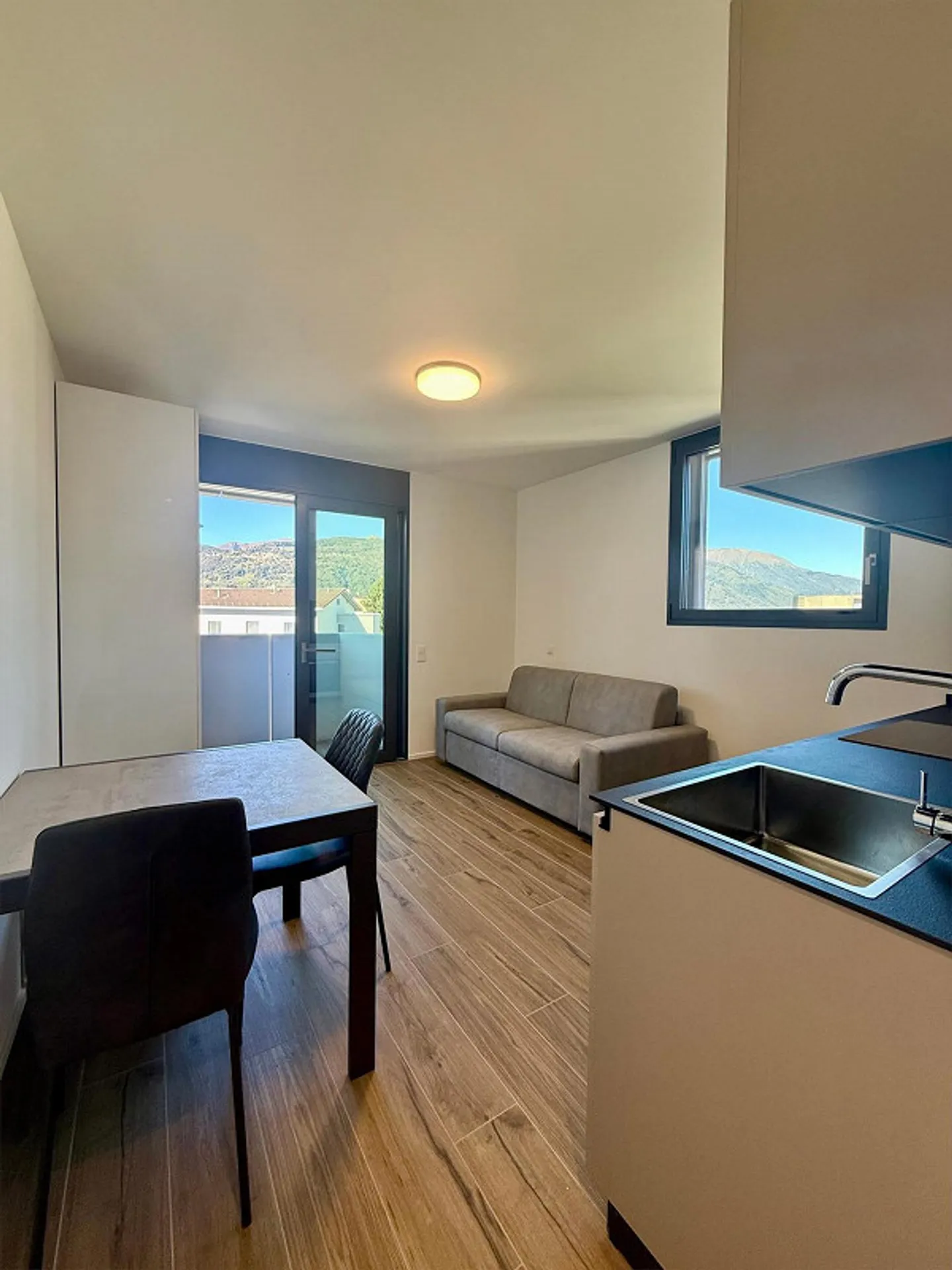 Breganzona 1.5 loc. Furnished Rent 950 Expenses 100 | - Photo 2 of 5