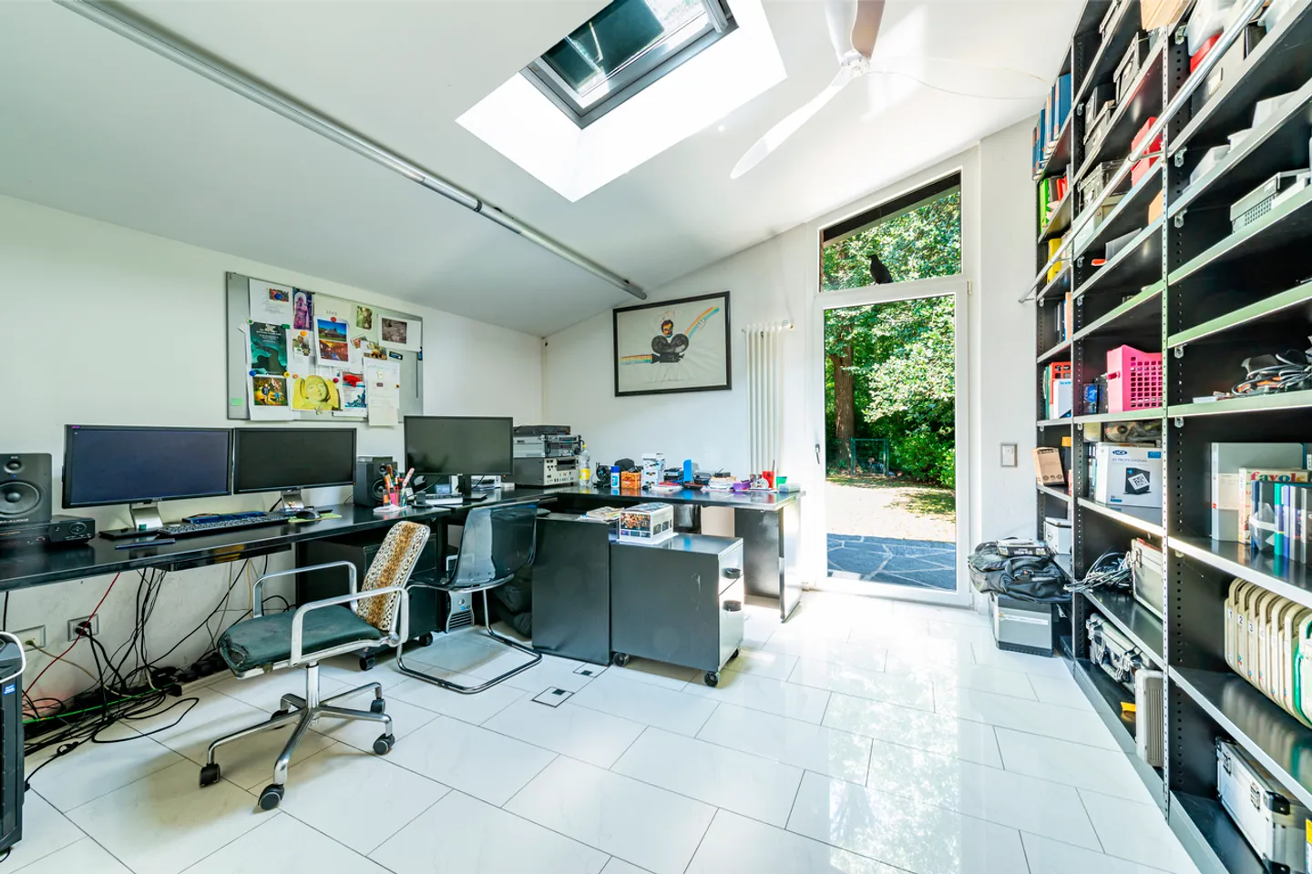 Villa d'auteur élégante dans un rare point d'énergie élevée. - Photo 18 sur 30