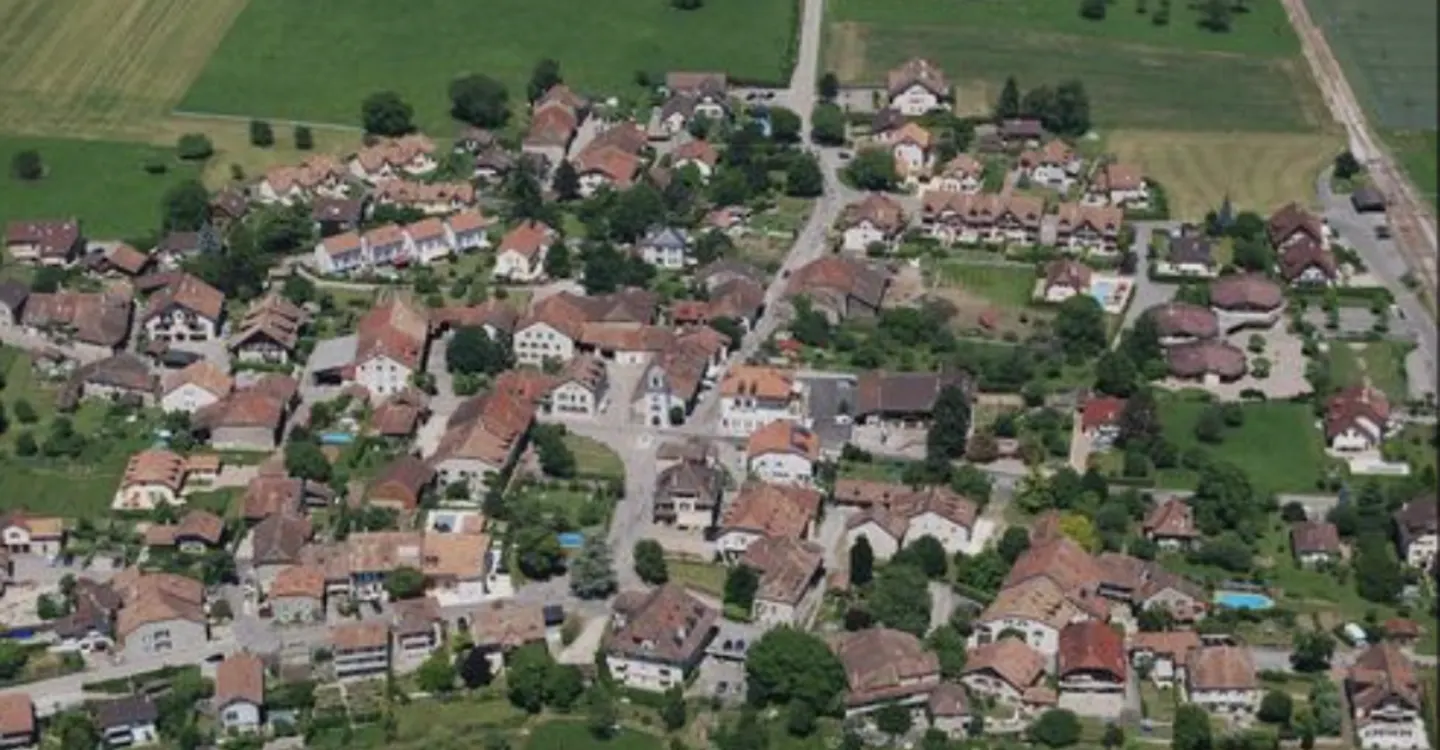 Seltene Dorfhaus - Foto 1 von 4