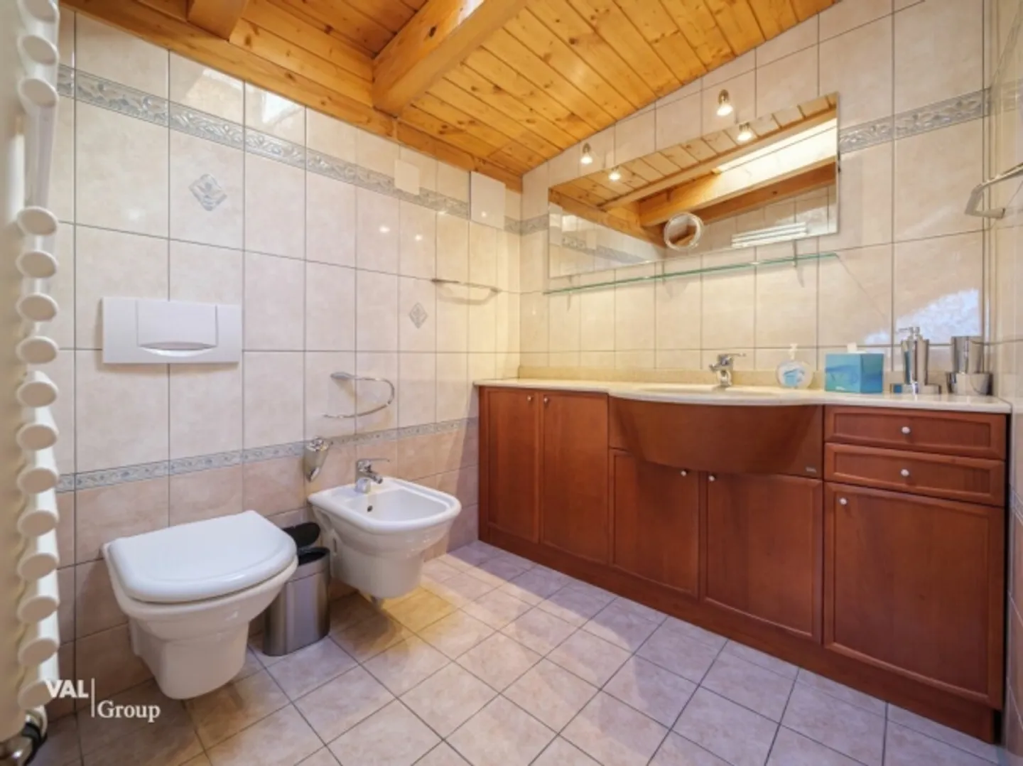Attico unico con 1x appartamento di 3.5 stanze e 1x appartamento di 2.5 stanze - Foto 9 di 13