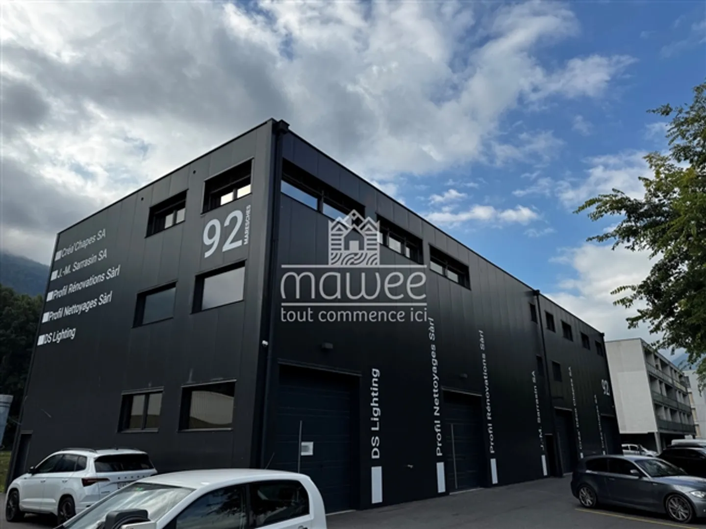 Spacious 4.5-room apartment with parking included - Photo 3 of 5