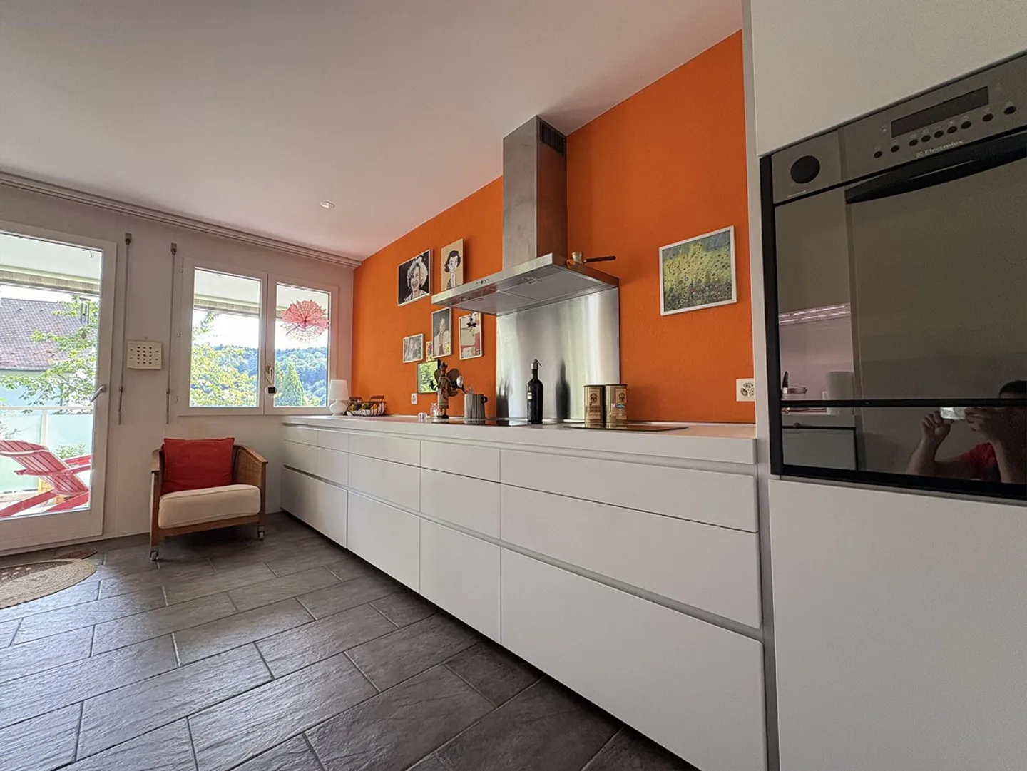 Living with tropical flair in Reussport - Photo 4 of 10