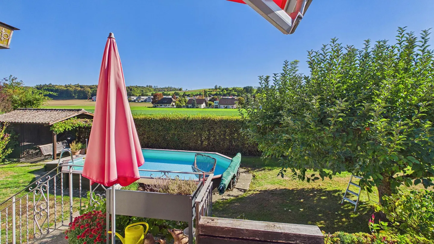 Charmantes Einfamilienhaus mit Garten - Foto 6 von 9
