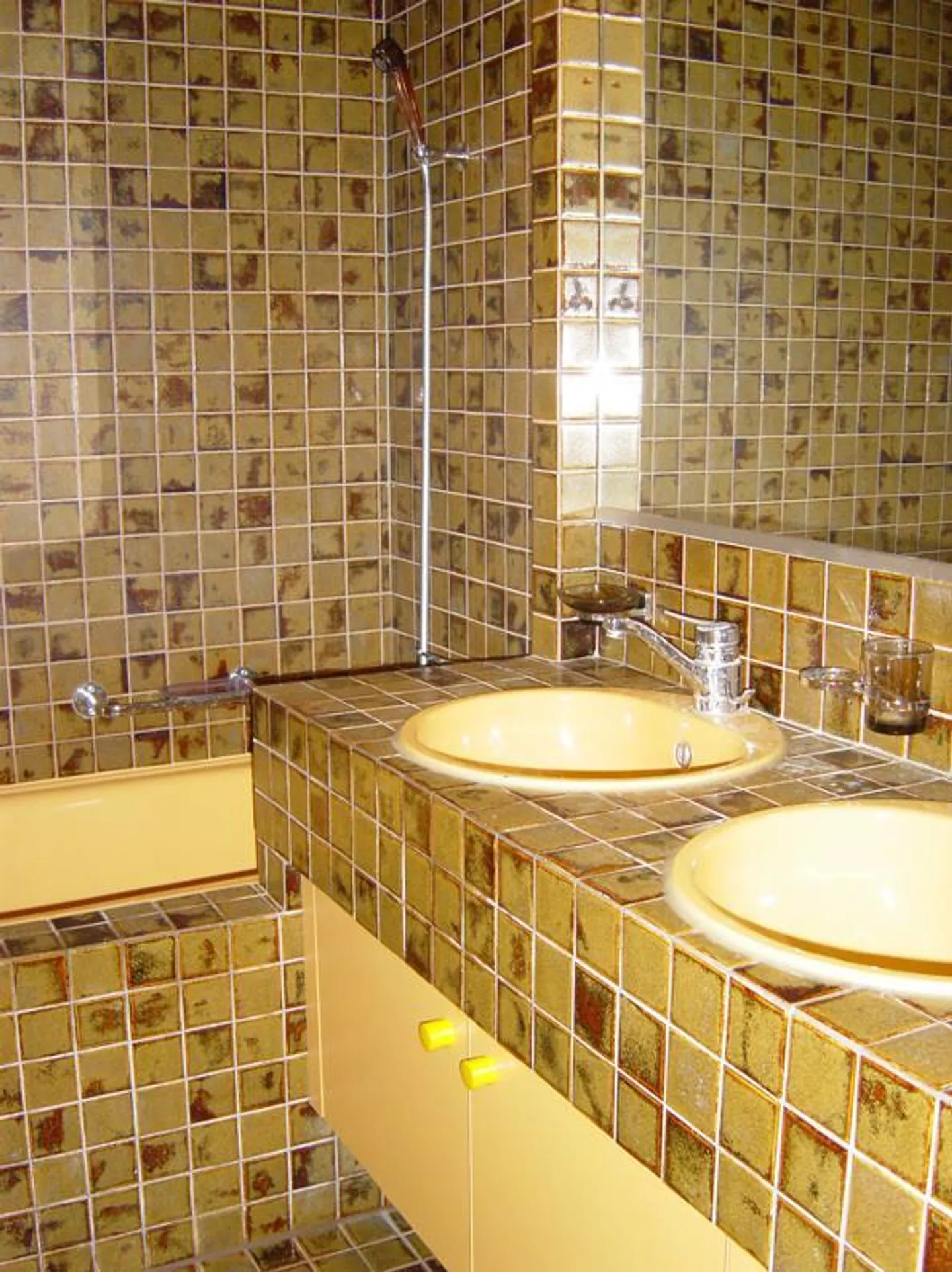 Geräumige Wohnung mit Cheminée - Foto 6 von 7