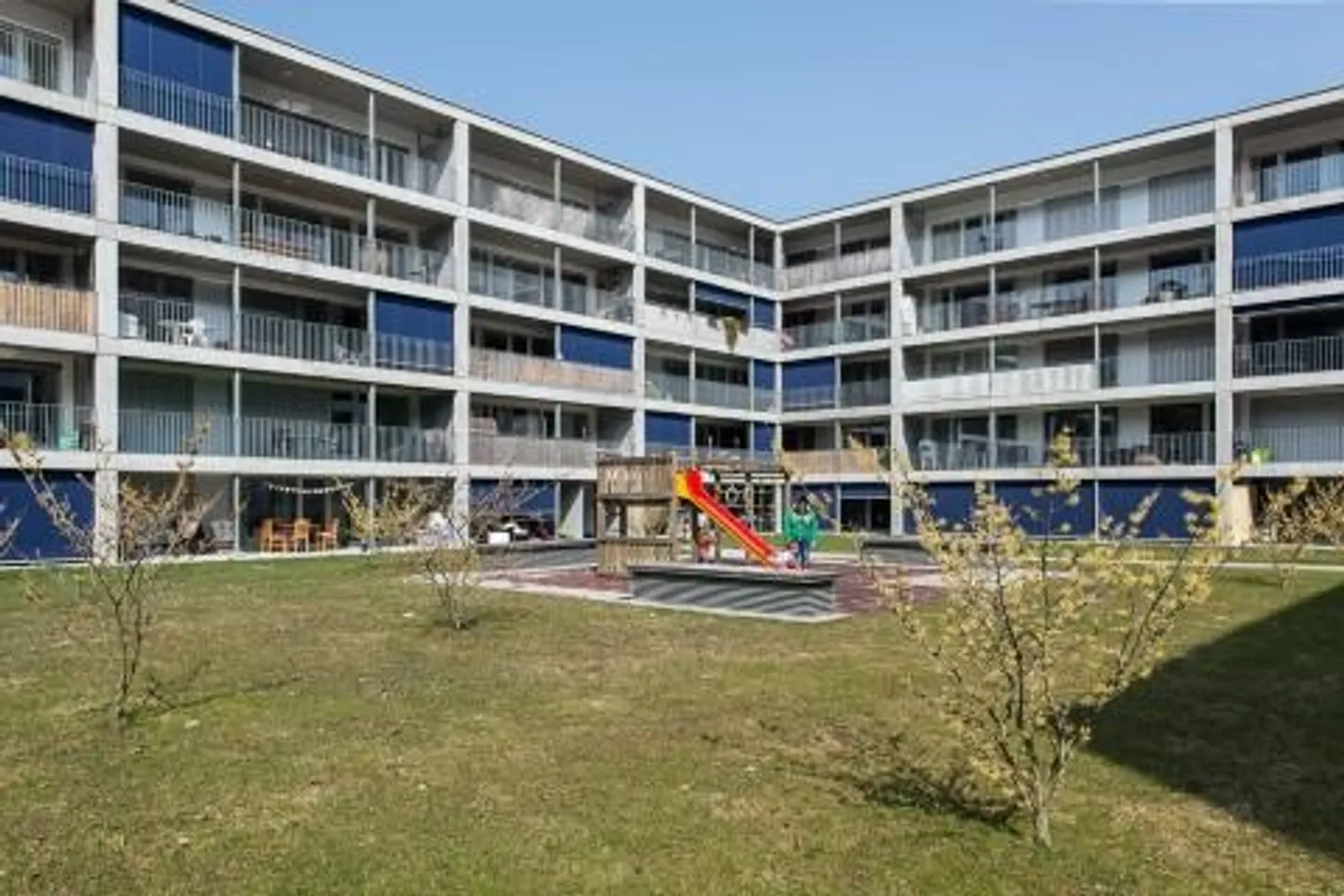 Central and brilliant...modern living in Wetzikon - Photo 1 of 13
