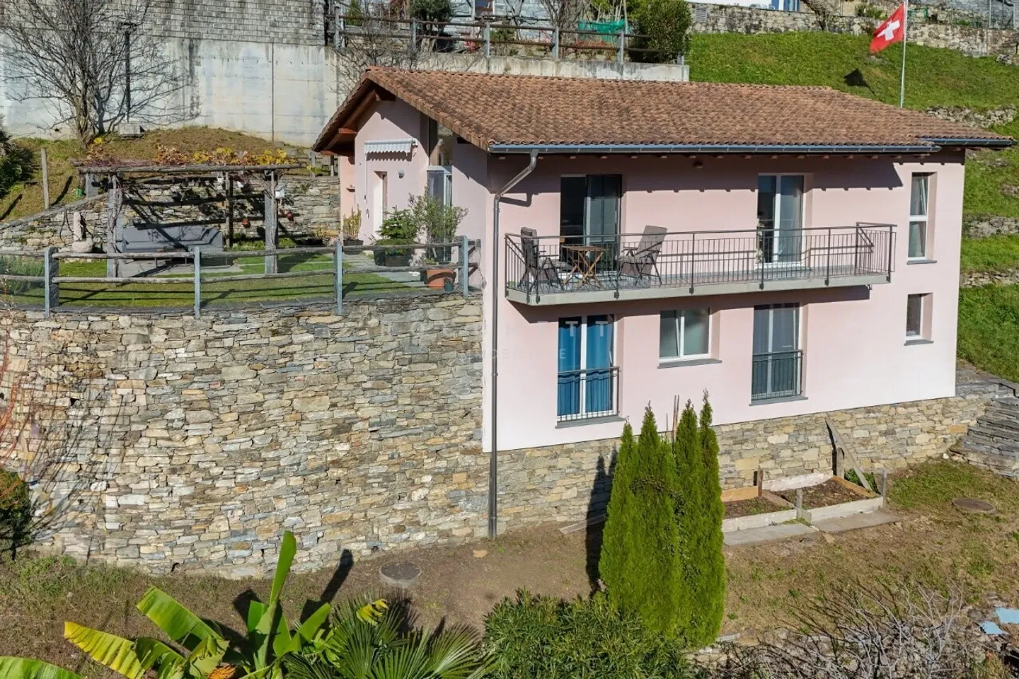 Einfamilienhaus mit viel Sonne und fantastischem Blick ins Grüne - Foto 3 von 7