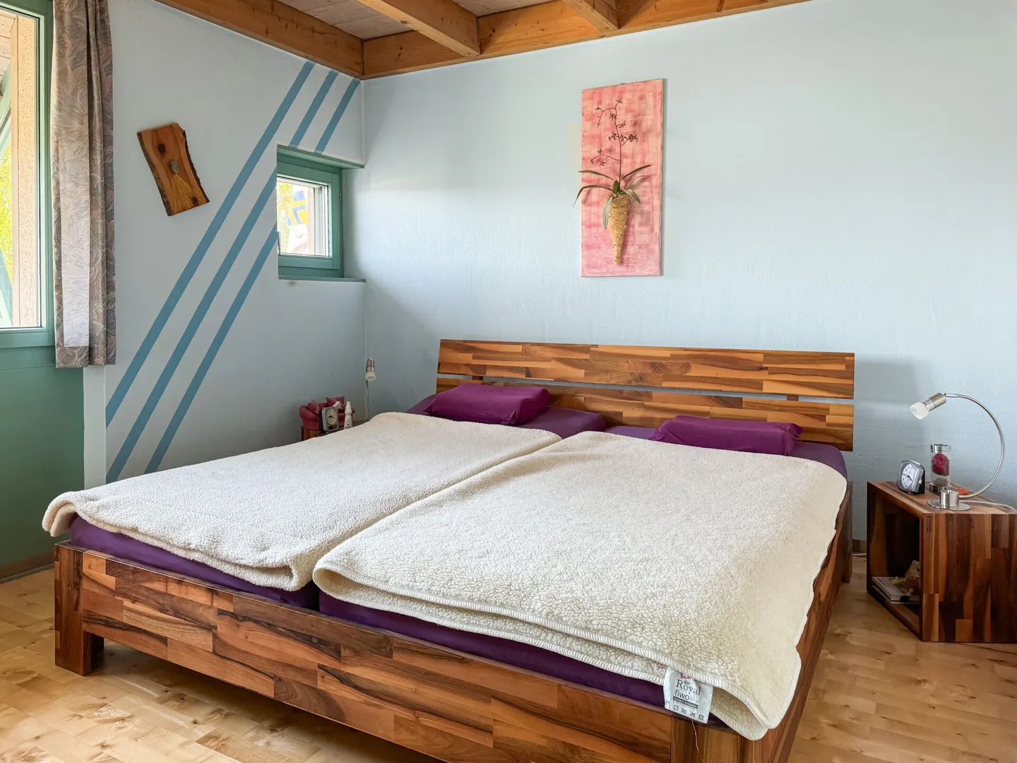 Freihstehendes Einfamilienhaus an sonniger Südhanglage mit naturnahem Garten - Foto 6 von 12