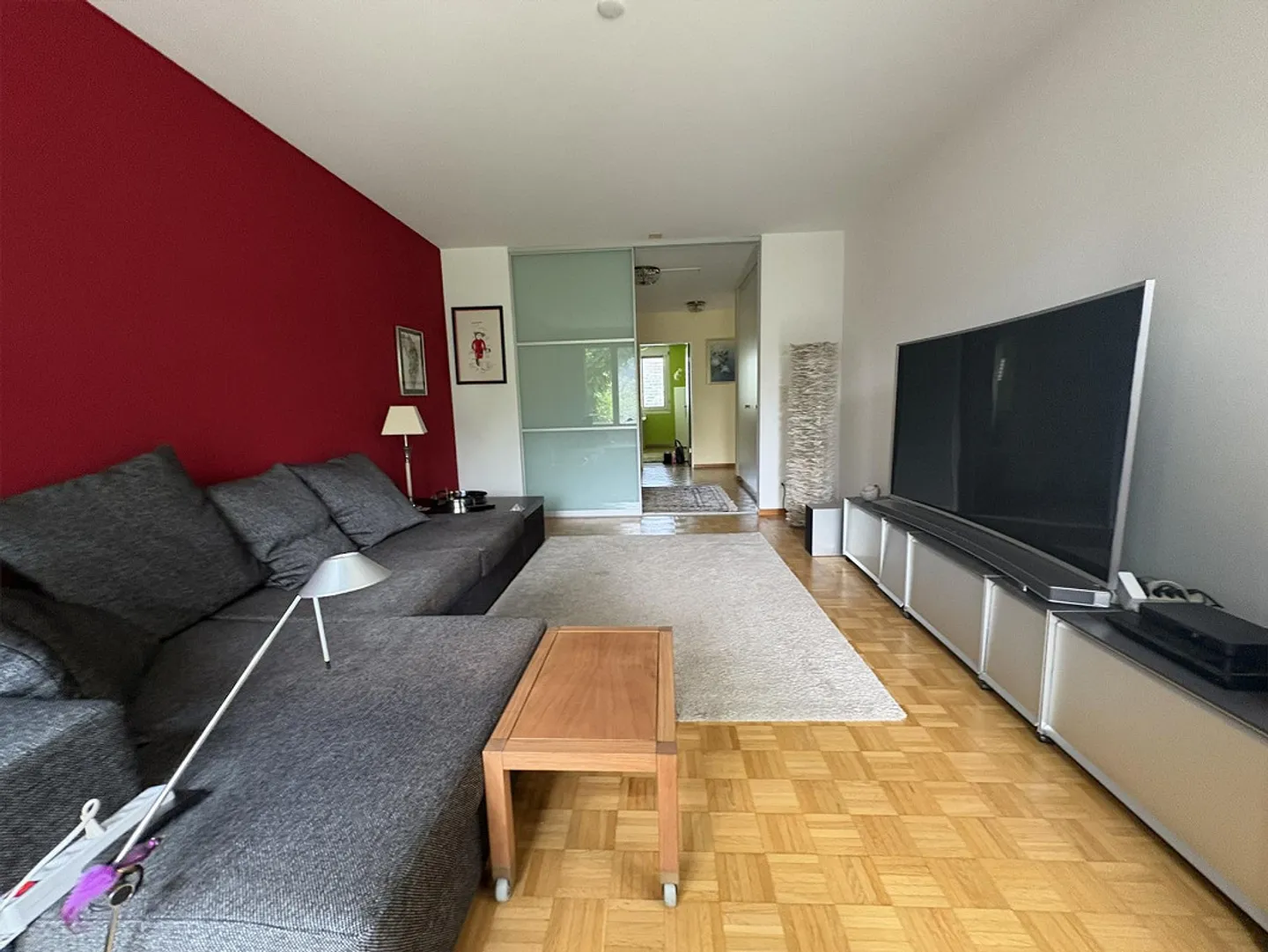 Living with tropical flair in Reussport - Photo 6 of 10