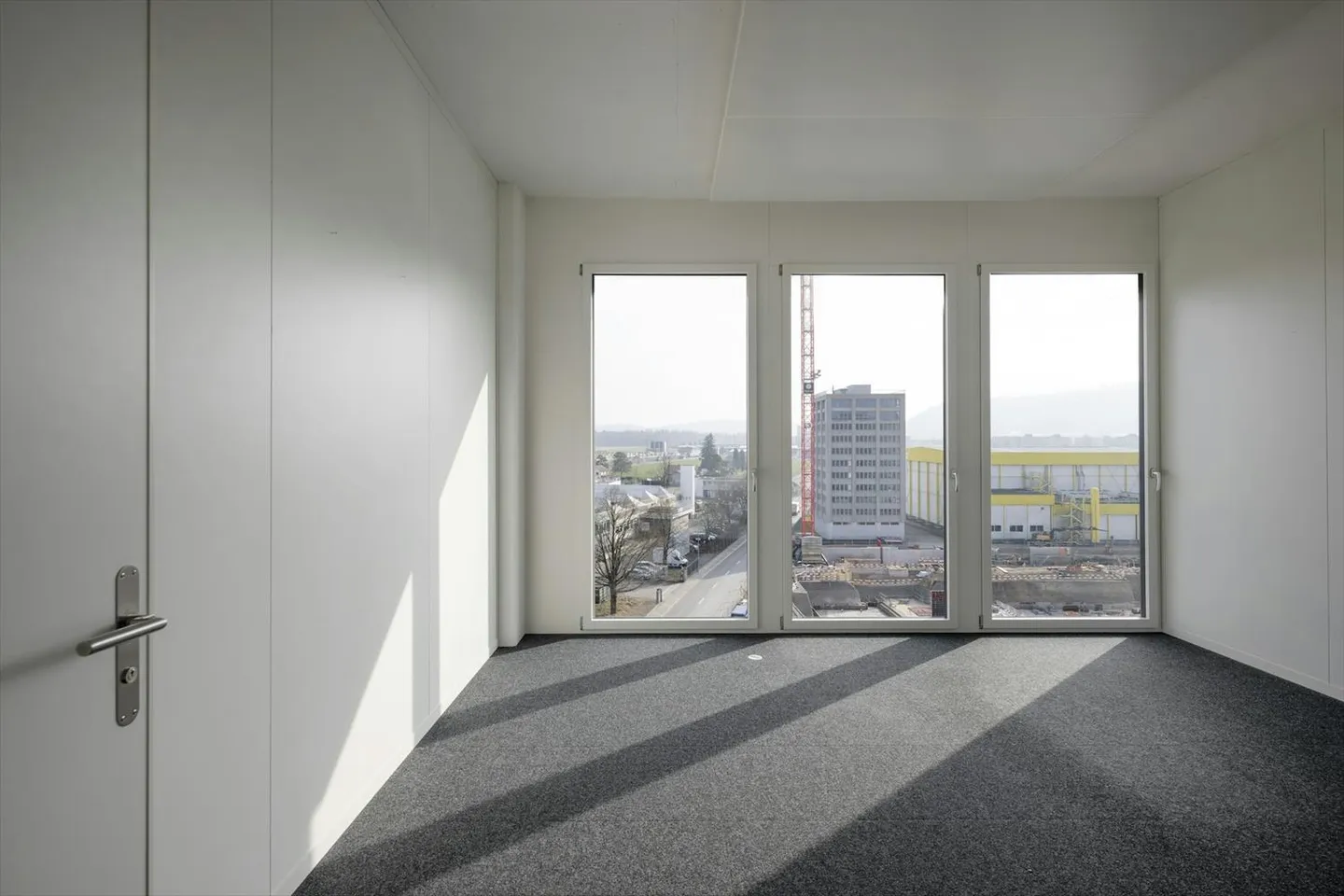 300 m2 o 730 m2 di spazi per uffici premium con vista - Moderno, climatizzato, sostenibile - Foto 7 di 10