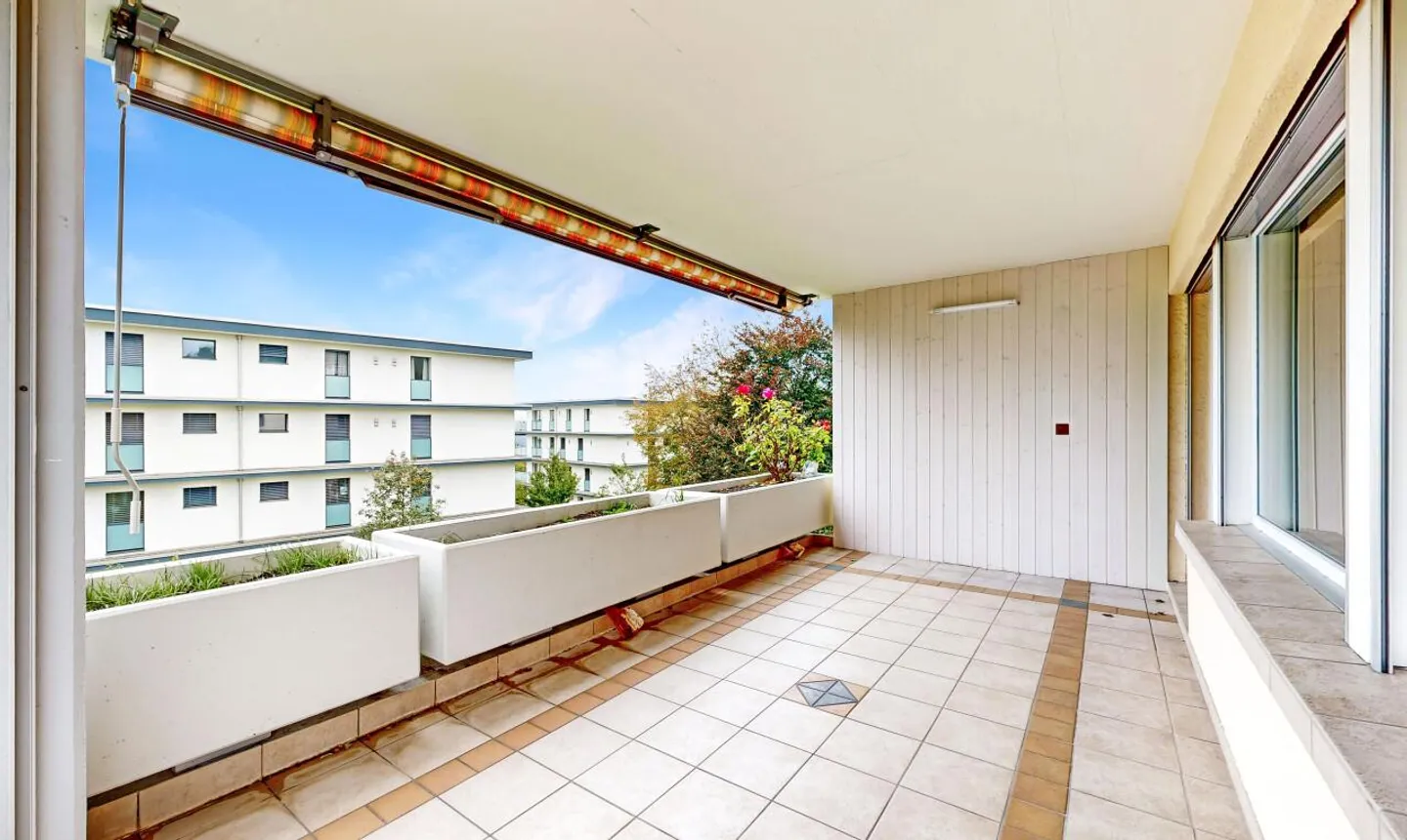 Attraktive 4.5-Zimmer-Wohnung mit Balkon an ruhiger Lage in Widen - Foto 8 von 11