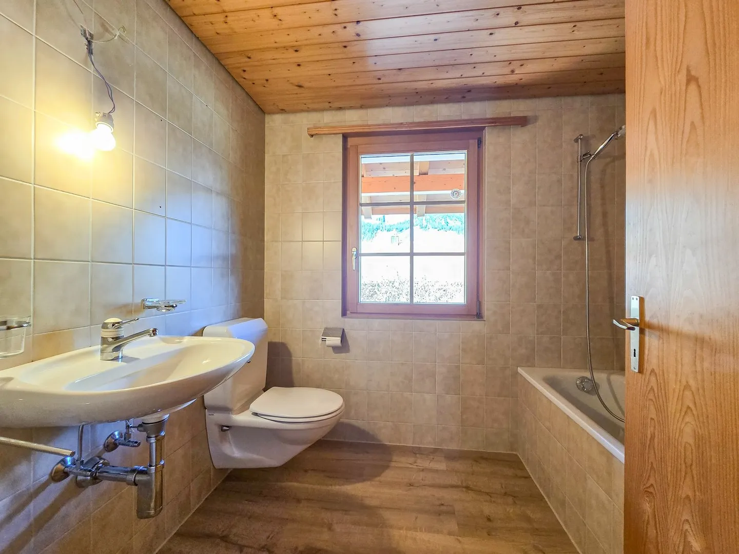 3.5 Room Apartment - House Part on Two Floors - Photo 10 of 19