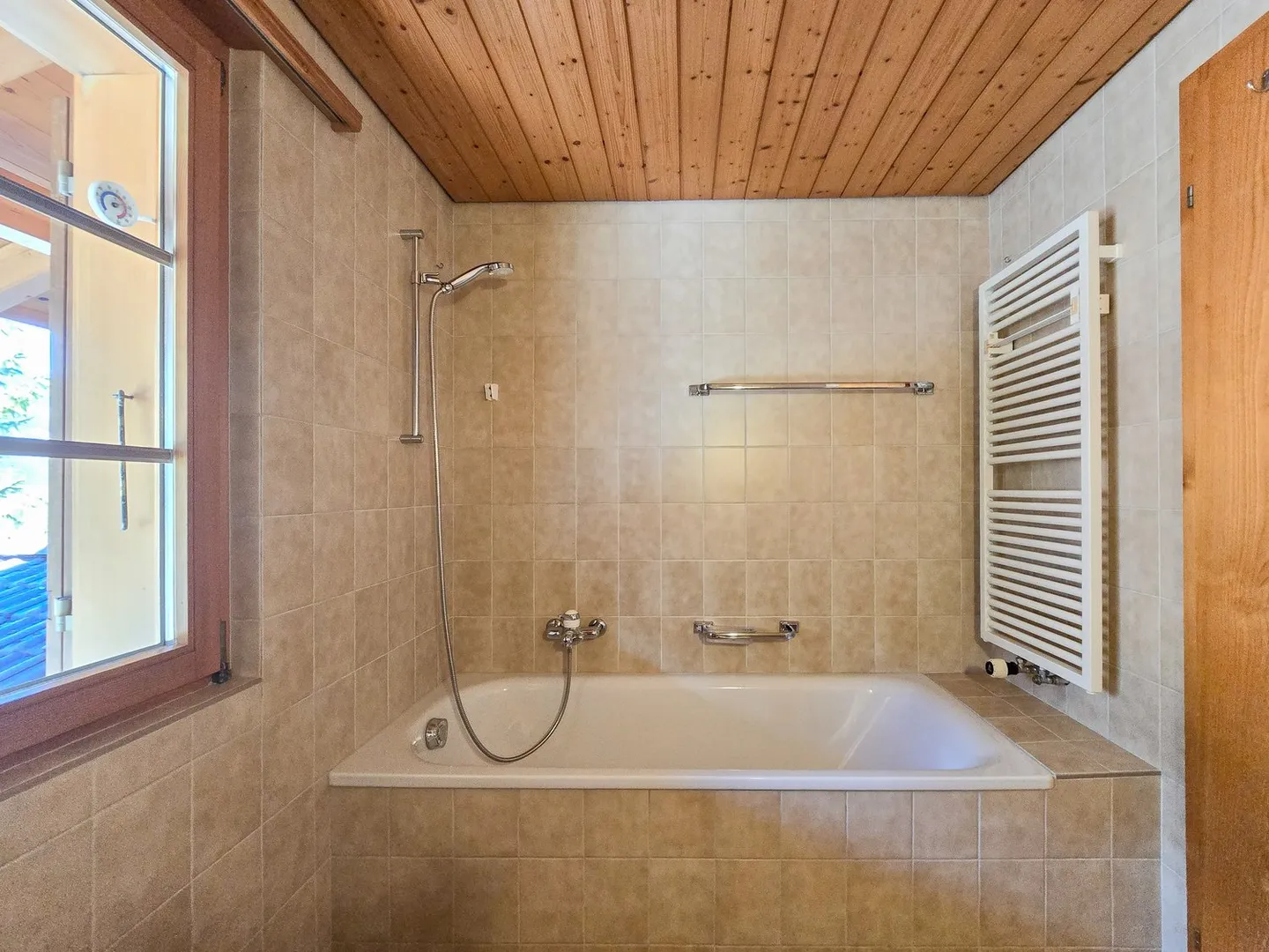 3.5 Room Apartment - House Part on Two Floors - Photo 11 of 19