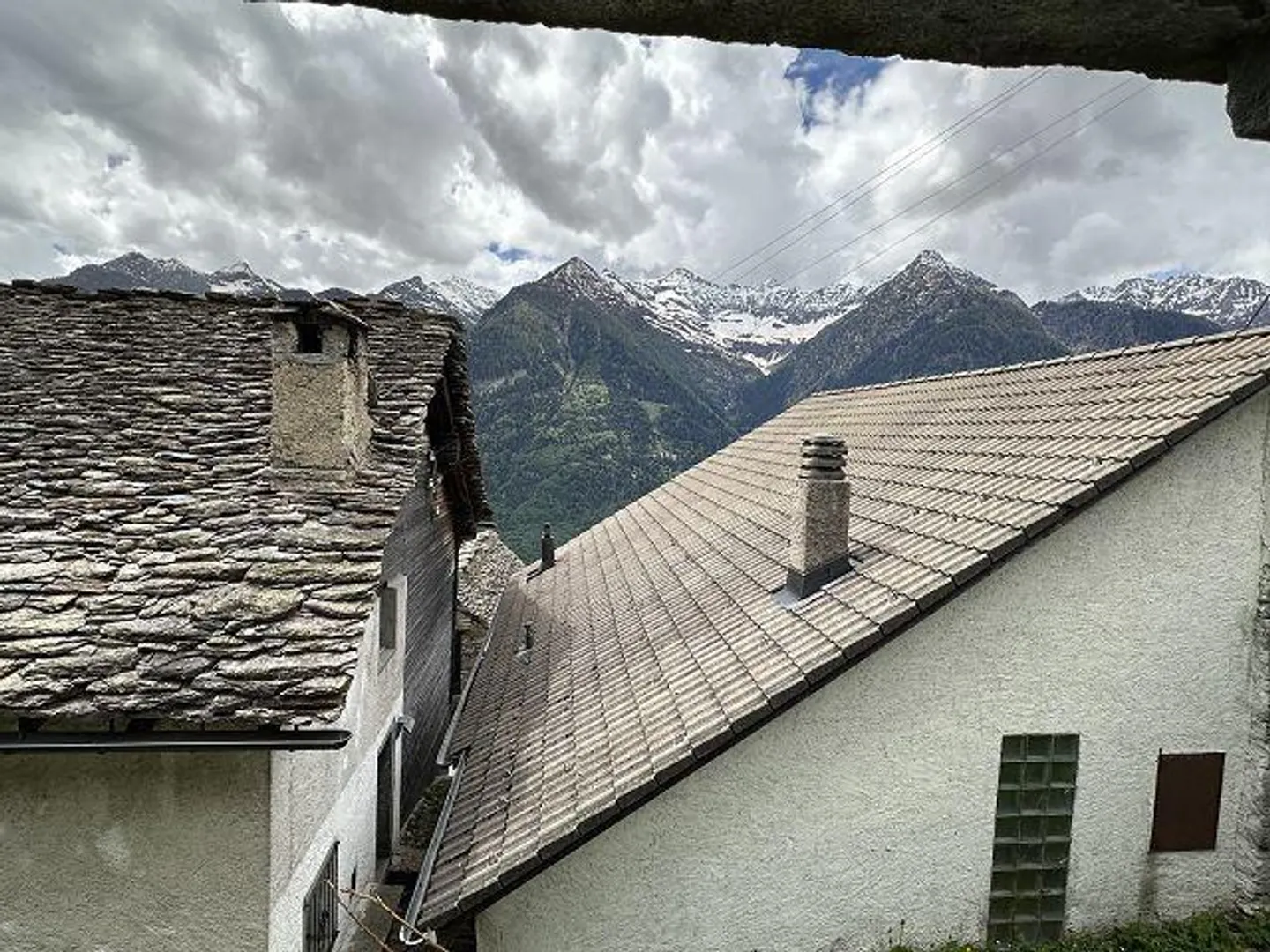 Maison de 3 familles dans un emplacement très calme et ensoleillé avec vue / maison de 3 ... - Photo 26 sur 34