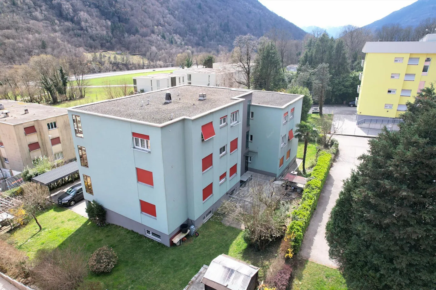 Attico in zona tranquilla - Foto 4 di 16